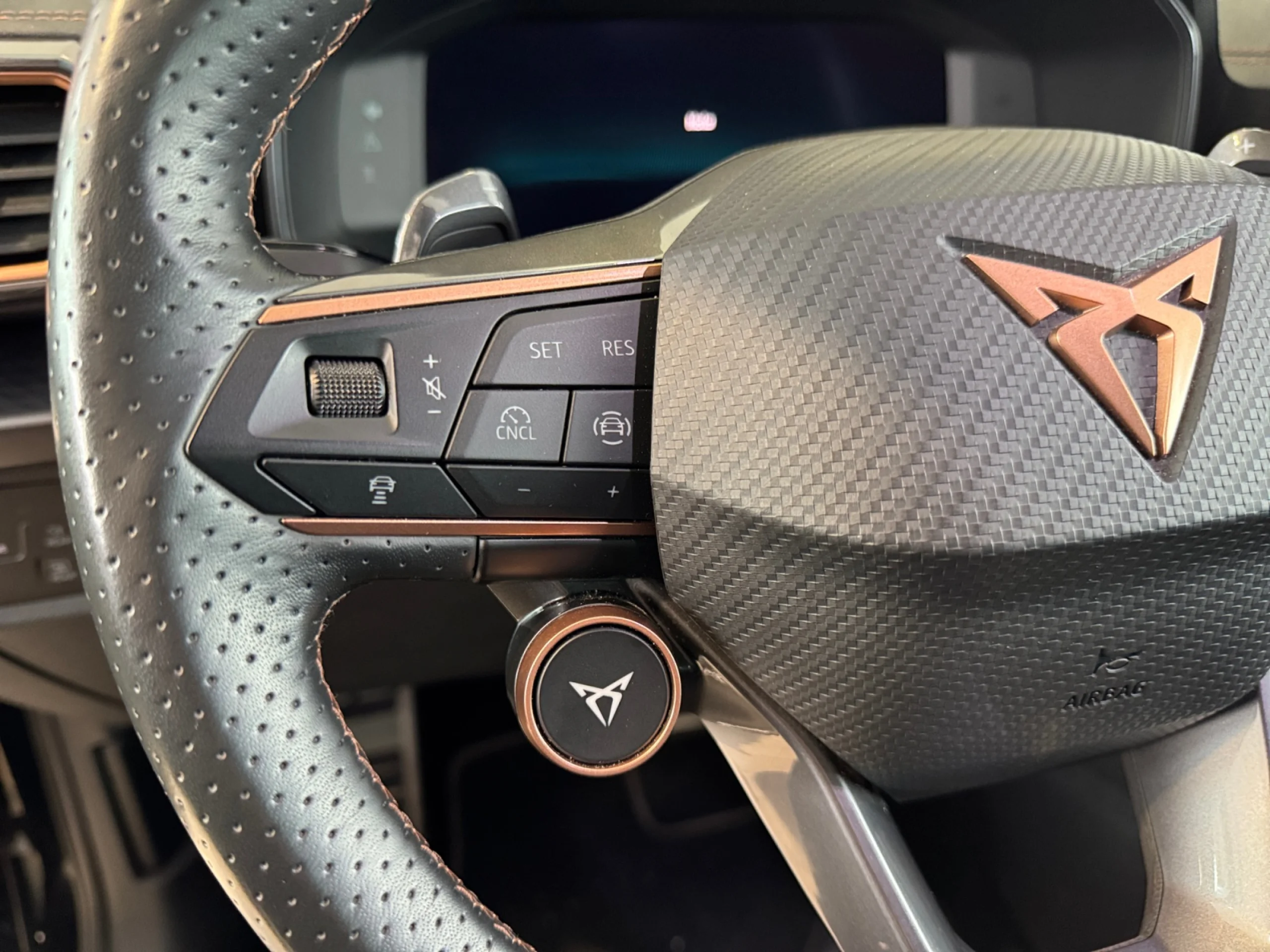 CUPRA LEON 1.5 ETSI 110KW (150CV) DSG - Foto 11