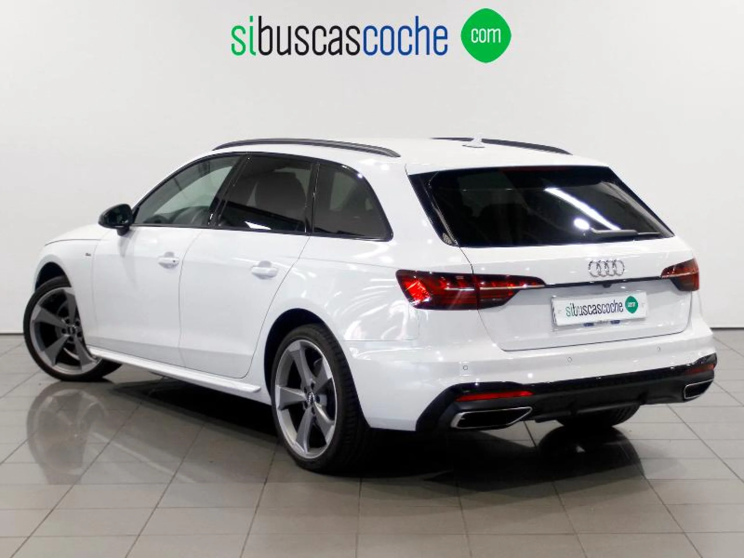 AUDI A4 AVANT BLACK LINE 35 TDI 120KW S TRONIC - Foto 2