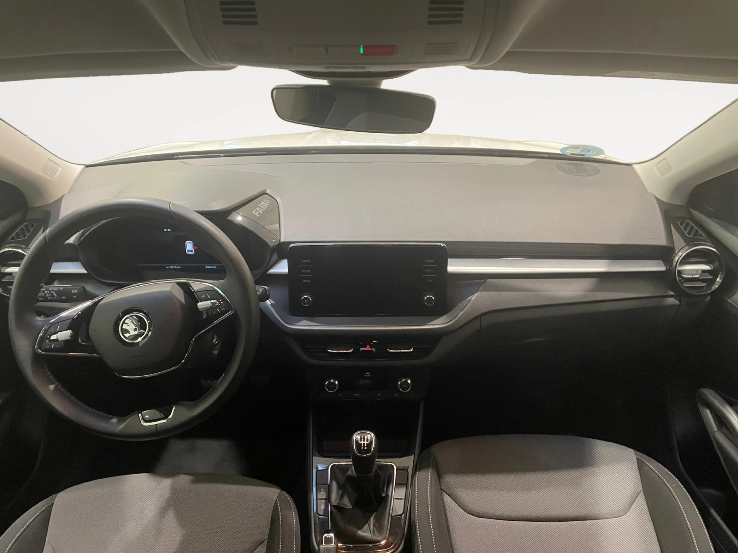 SKODA FABIA 1.0 TSI 70KW (95CV) AMBITION - Foto 4