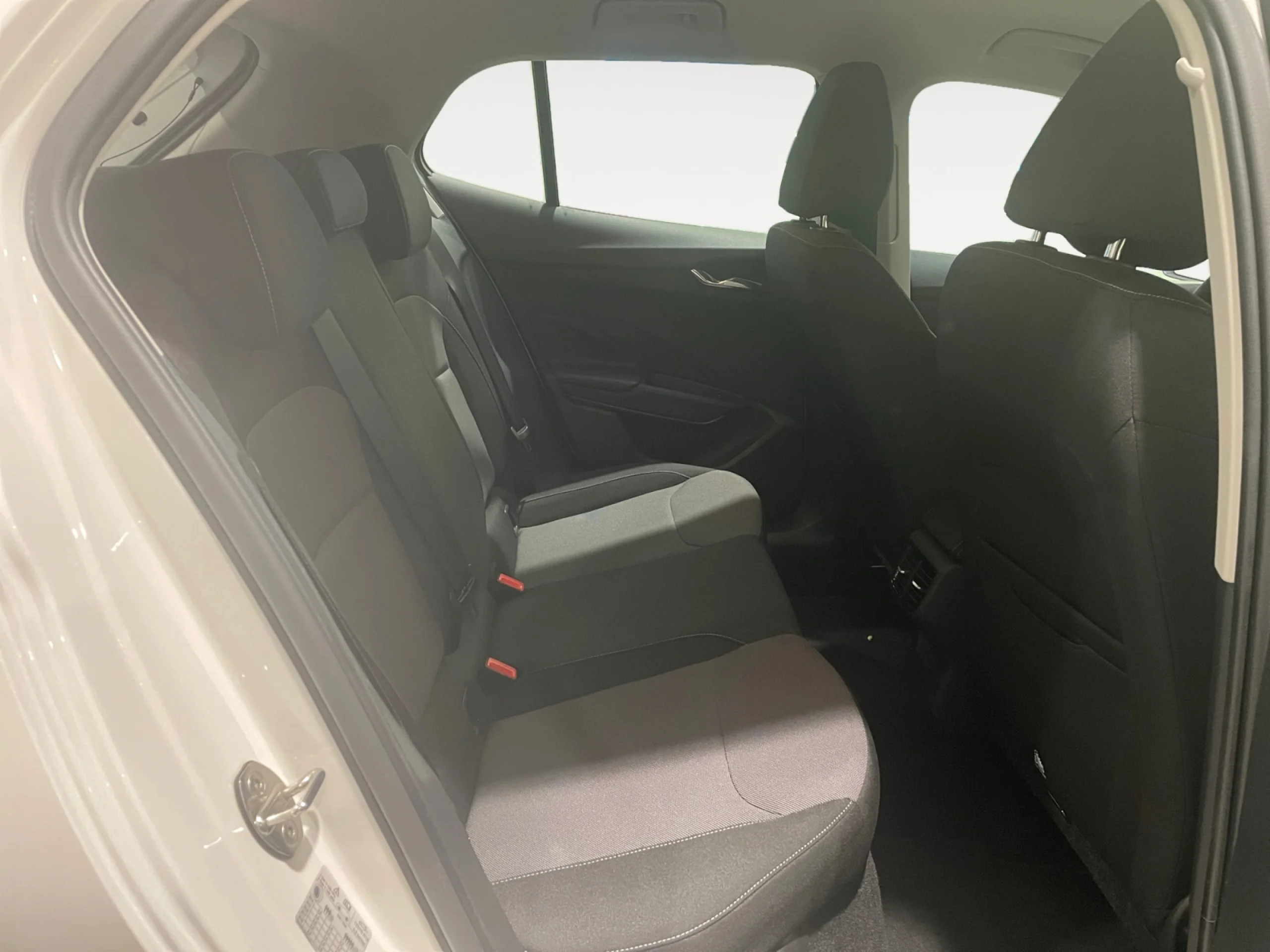 SKODA FABIA 1.0 TSI 70KW (95CV) AMBITION - Foto 6