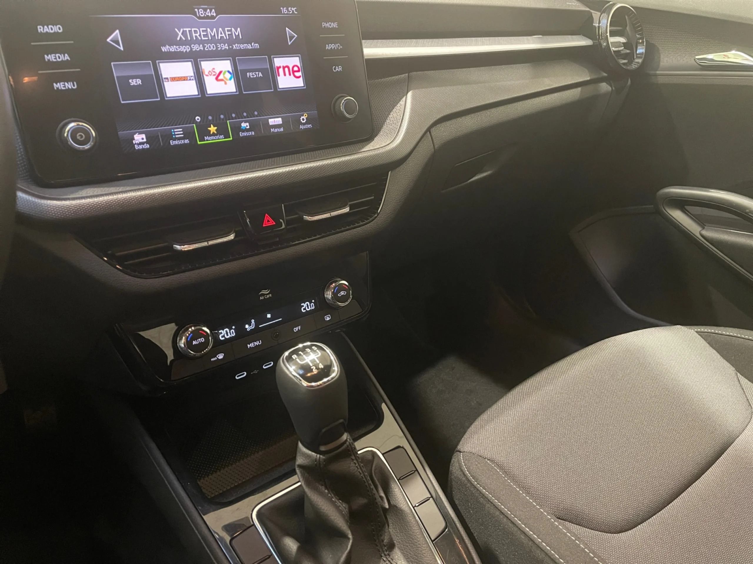 SKODA FABIA 1.0 TSI 70KW (95CV) AMBITION - Foto 11