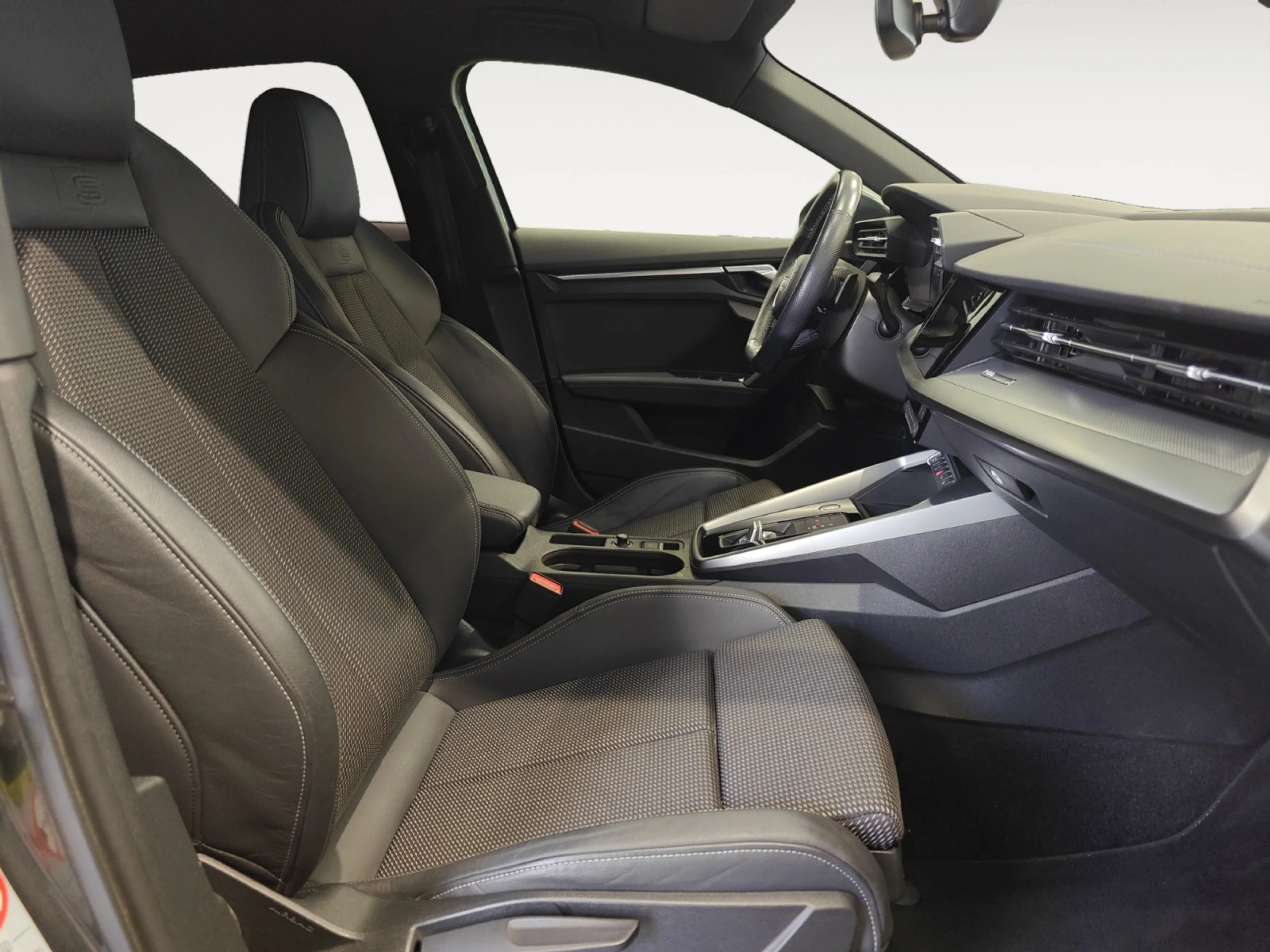 AUDI A3 SPORTBACK GENUINE 35 TDI 110KW S TRONIC - Foto 5