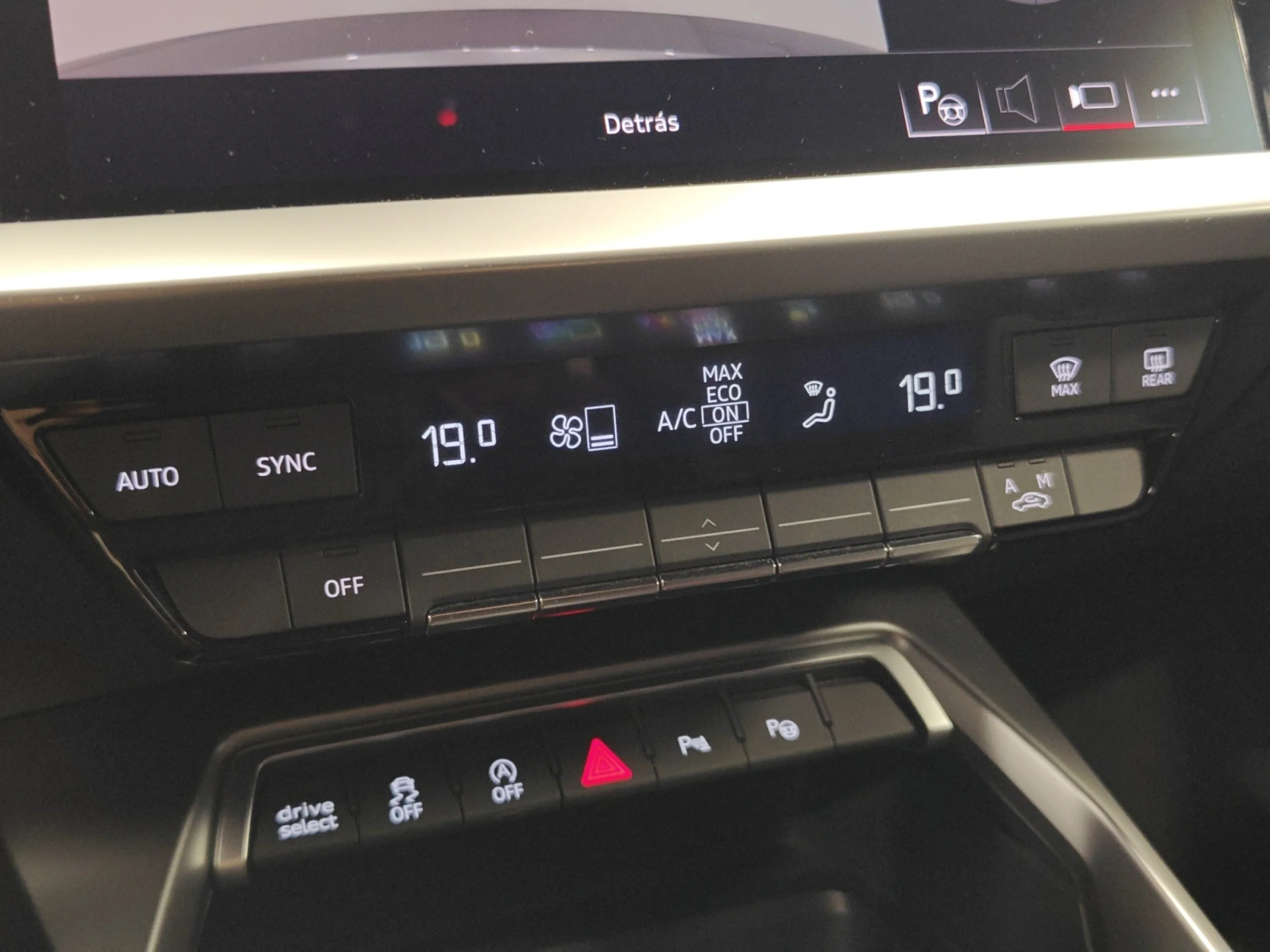 AUDI A3 SPORTBACK GENUINE 35 TDI 110KW S TRONIC - Foto 20