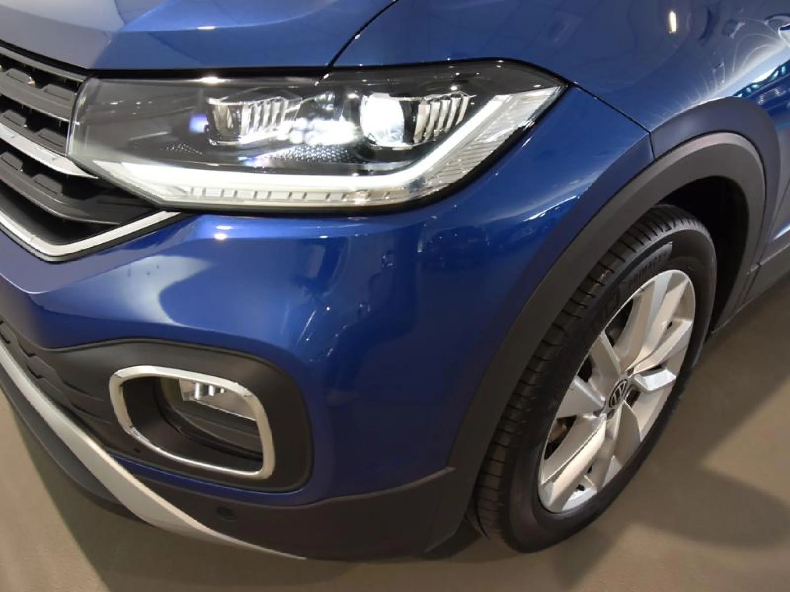 VOLKSWAGEN T CROSS SPORT 1.5 TSI 110KW (150CV) DSG - Foto 17