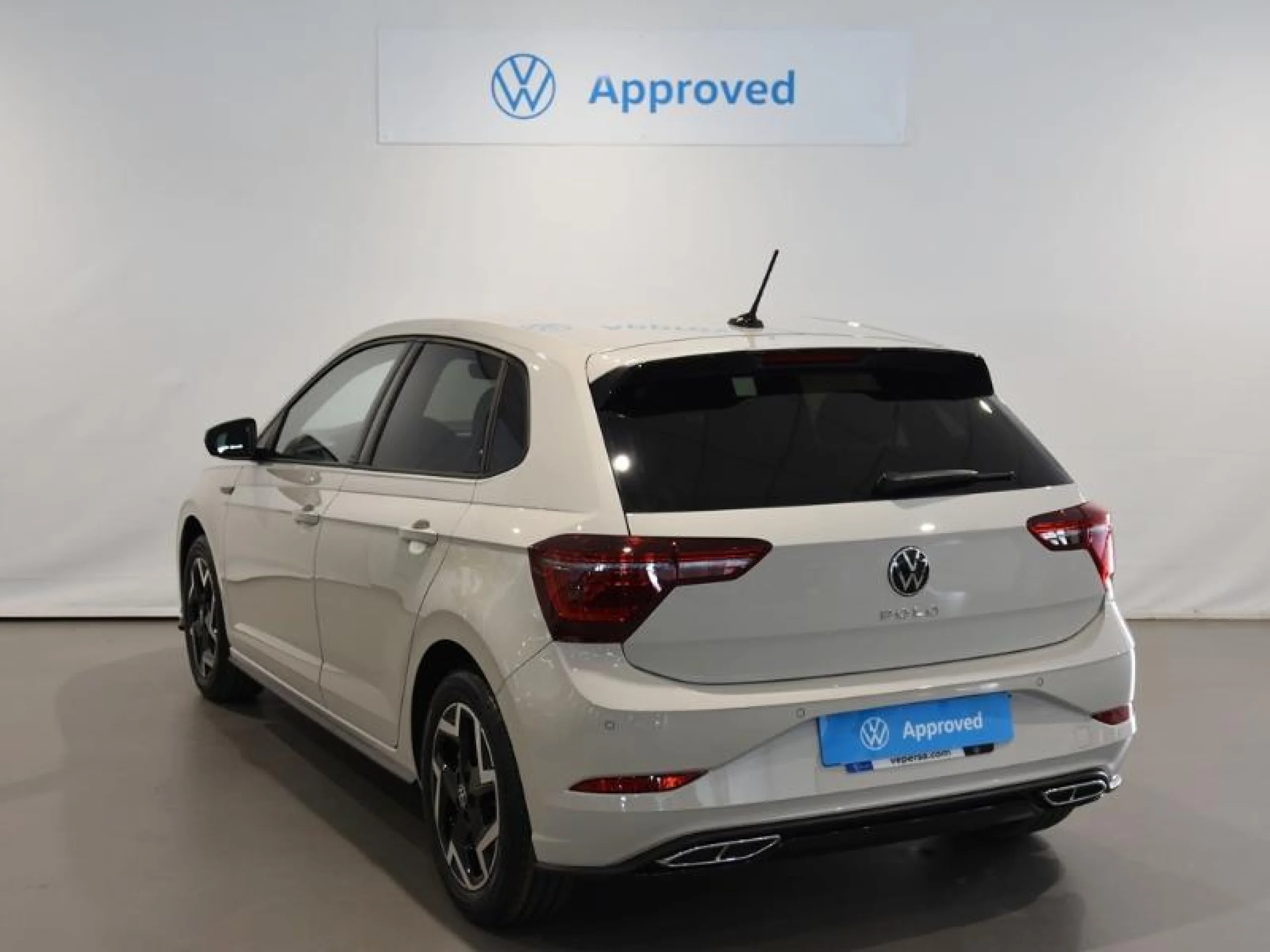 VOLKSWAGEN POLO POLO R LINE  1.0 TSI 70 KW (95 CV)  5 VEL. - Foto 2