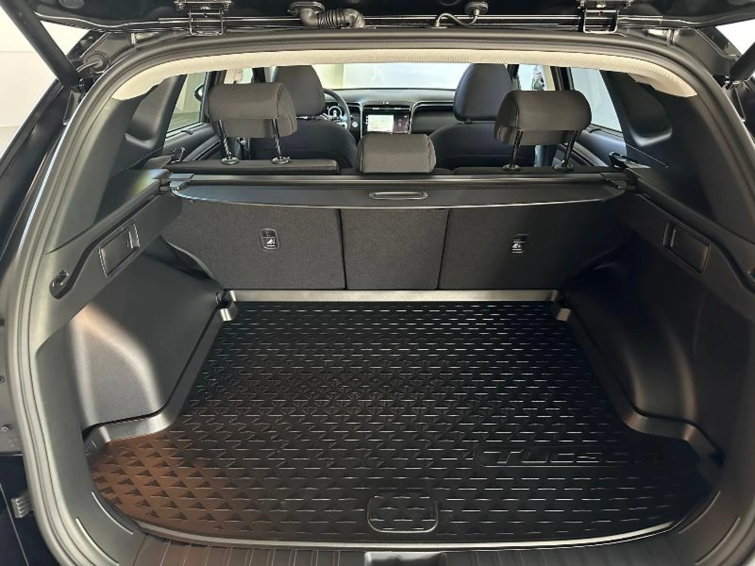 HYUNDAI TUCSON 1.6 TGDI 169KW (230CV) HEV STYLE AUTO - Foto 13