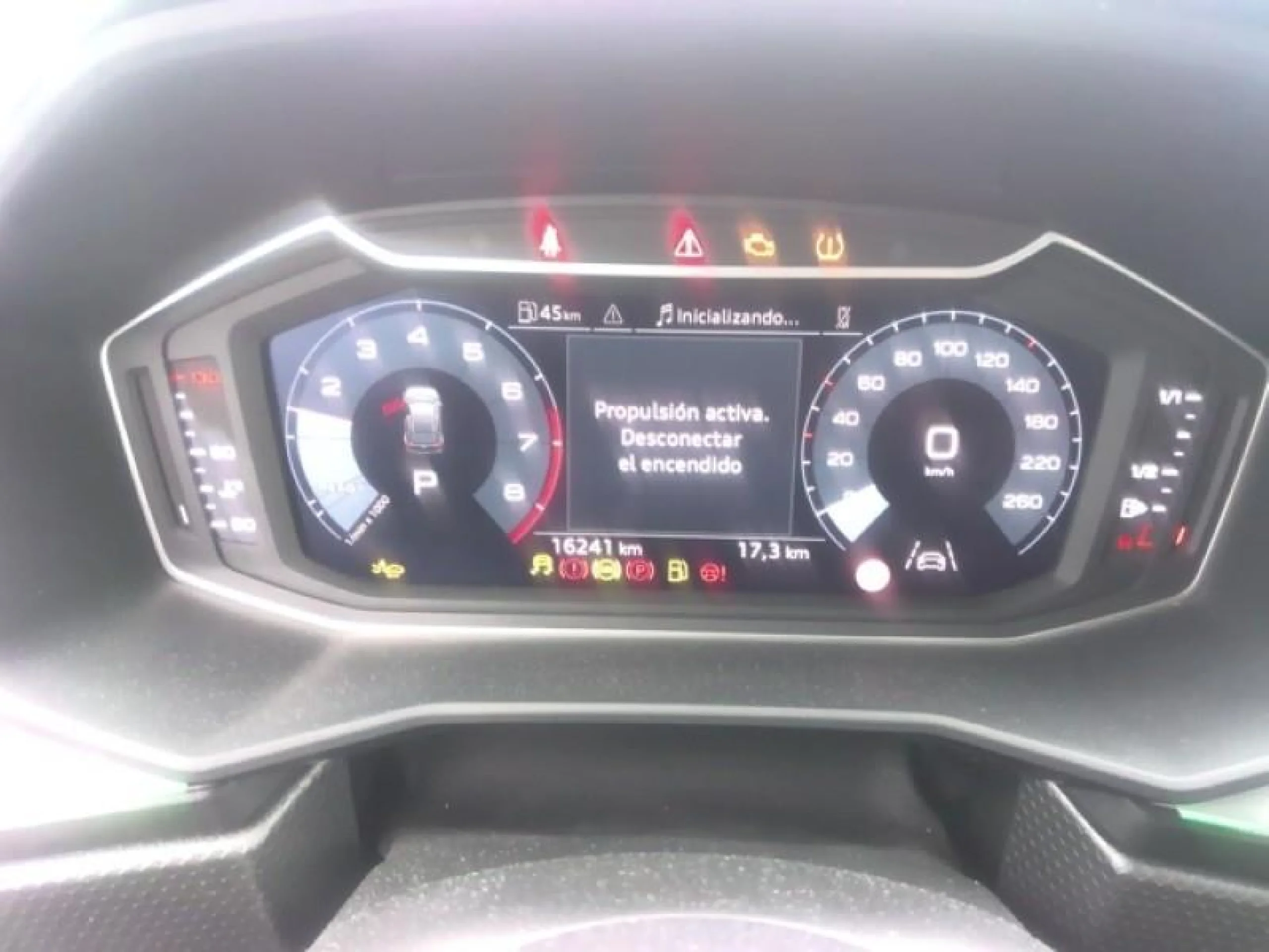 AUDI A1 SPORTBACK ADRENAL BLACK 30TFSI 85KW S TR - Foto 4