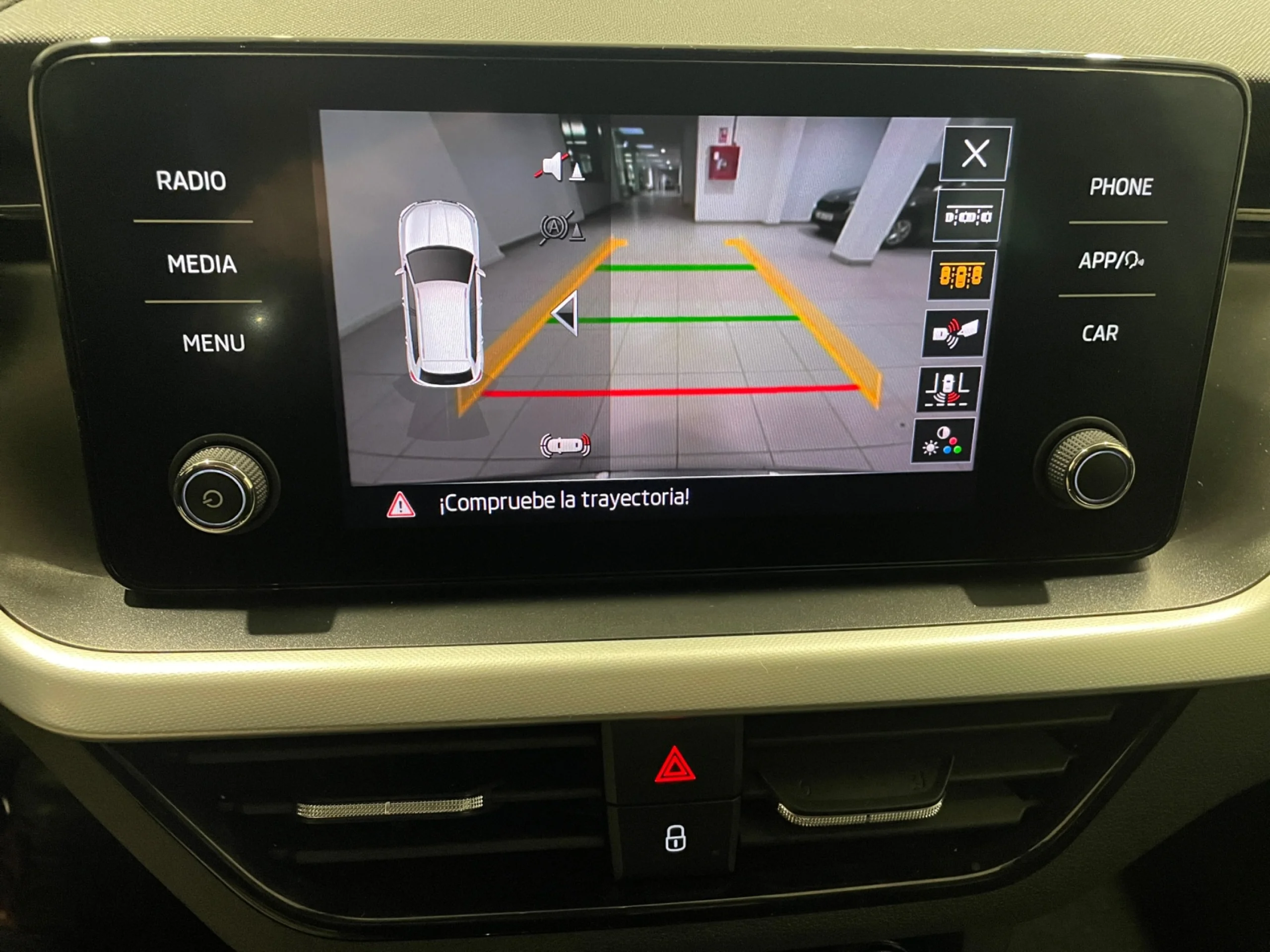 SKODA KAMIQ SKODA KAMIQ 1.0 TSI 110CV AMBITION - Foto 11