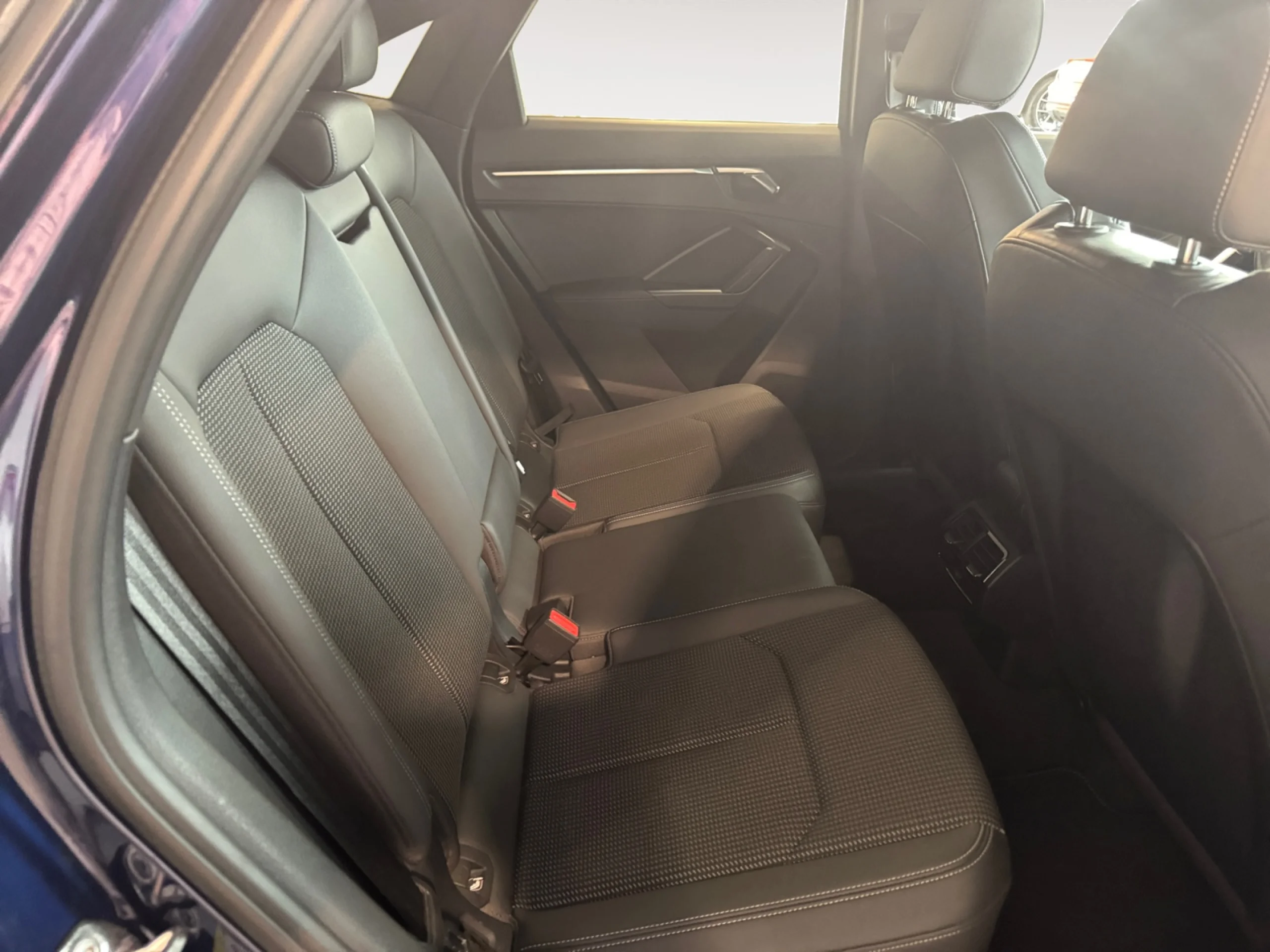 AUDI Q3 SPORTBACK 35 TFSI 110KW(150CV) S TRONIC BLACK LINE - Foto 9