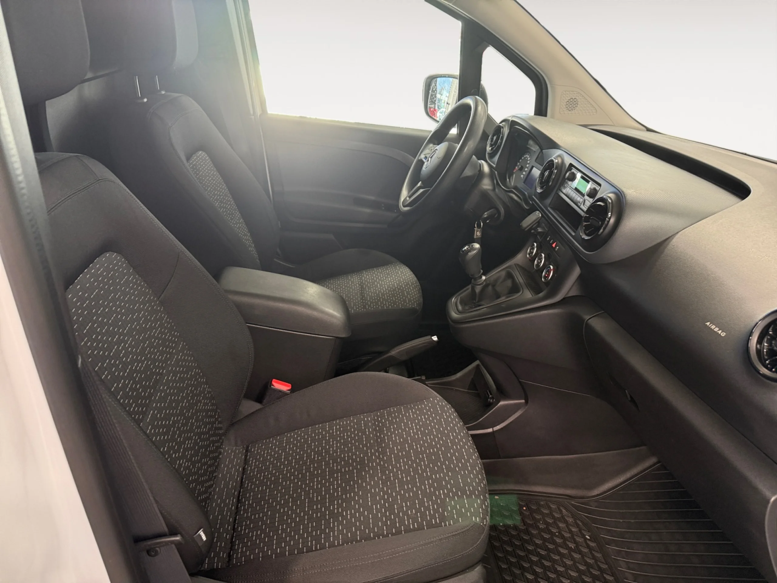 MERCEDES-BENZ Citan 110 CDI 70KW TOURER BASE LARGO - Foto 5