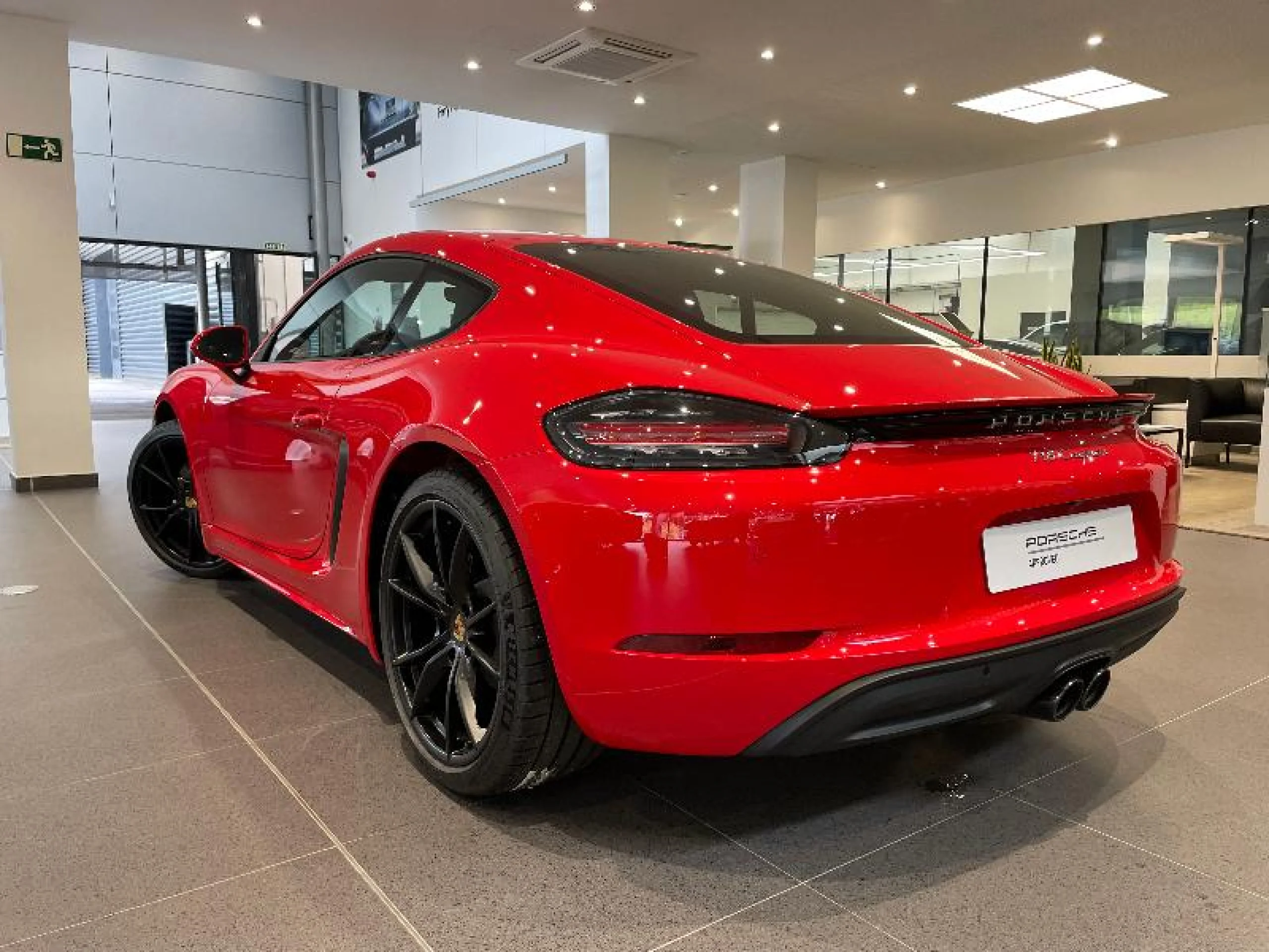 PORSCHE 718 CAYMAN - Foto 3