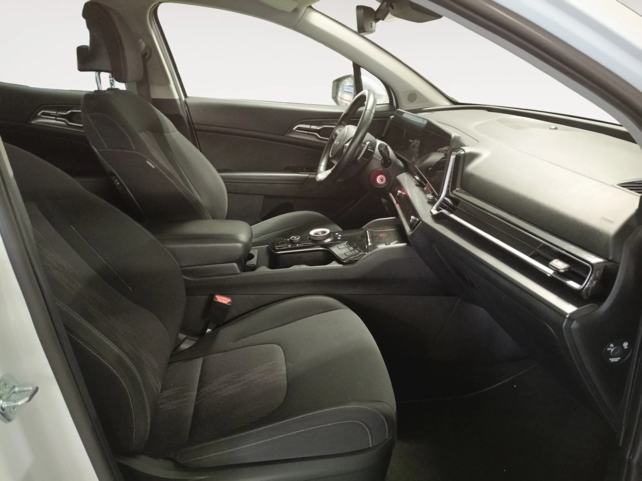 KIA SPORTAGE 1.6 T GDI HEV 171KW (230CV) DRIVE 4X2 - Foto 5