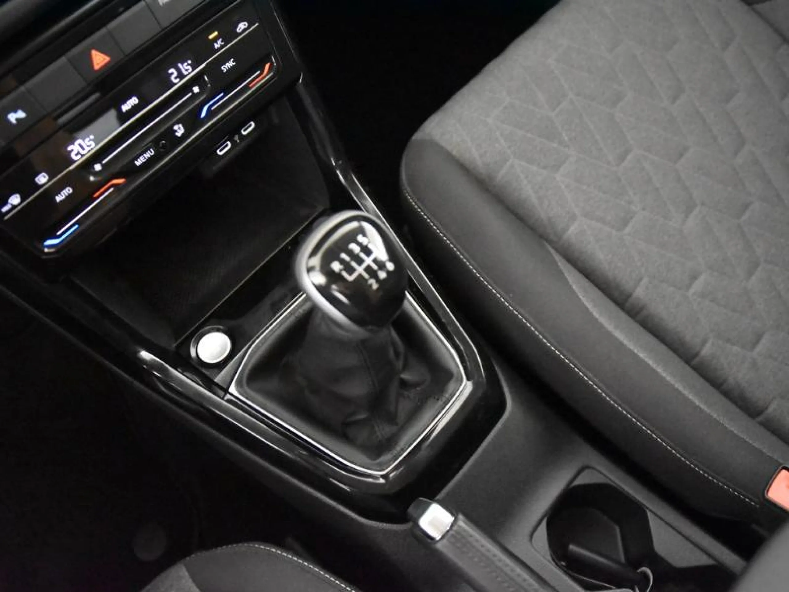VOLKSWAGEN T CROSS T CROSS MÁS  1.0 TSI 85 KW (116 CV)  6 VEL. - Foto 10