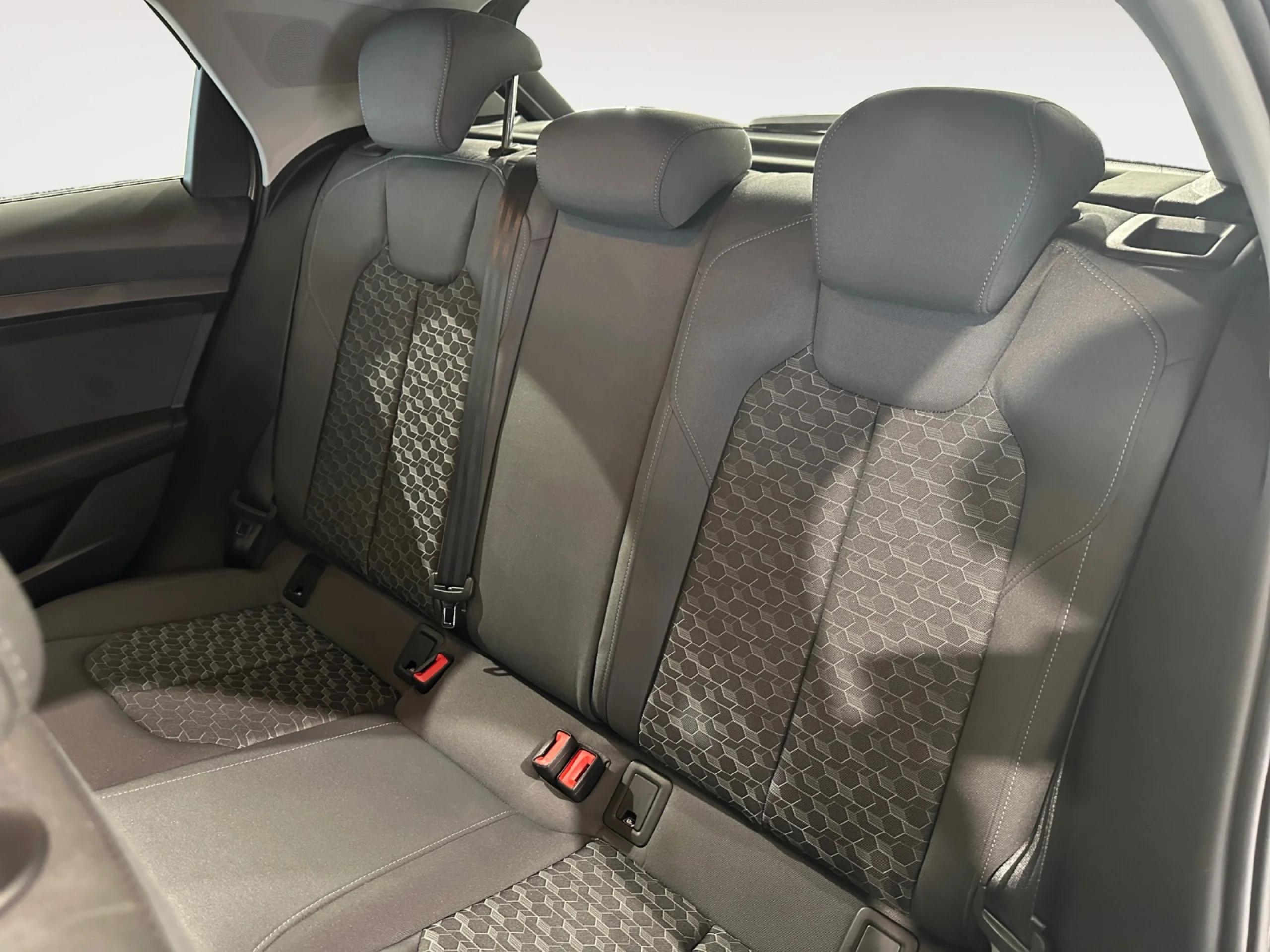 AUDI A1 SPORTBACK ADRENALIN 30 TFSI 81KW S TRON - Foto 6