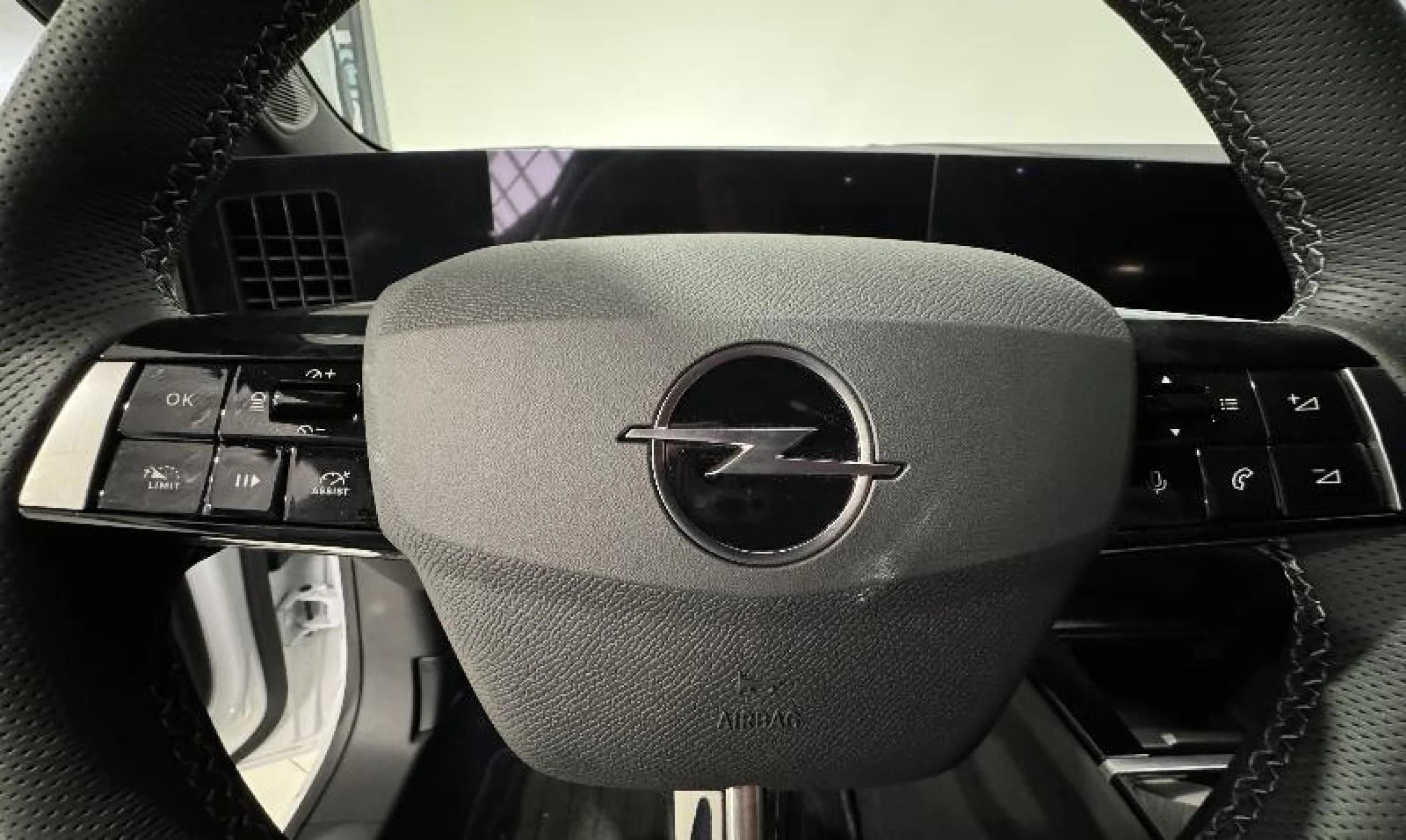 OPEL ASTRA ELECTRIC 54KWH GS AUTO - Foto 11