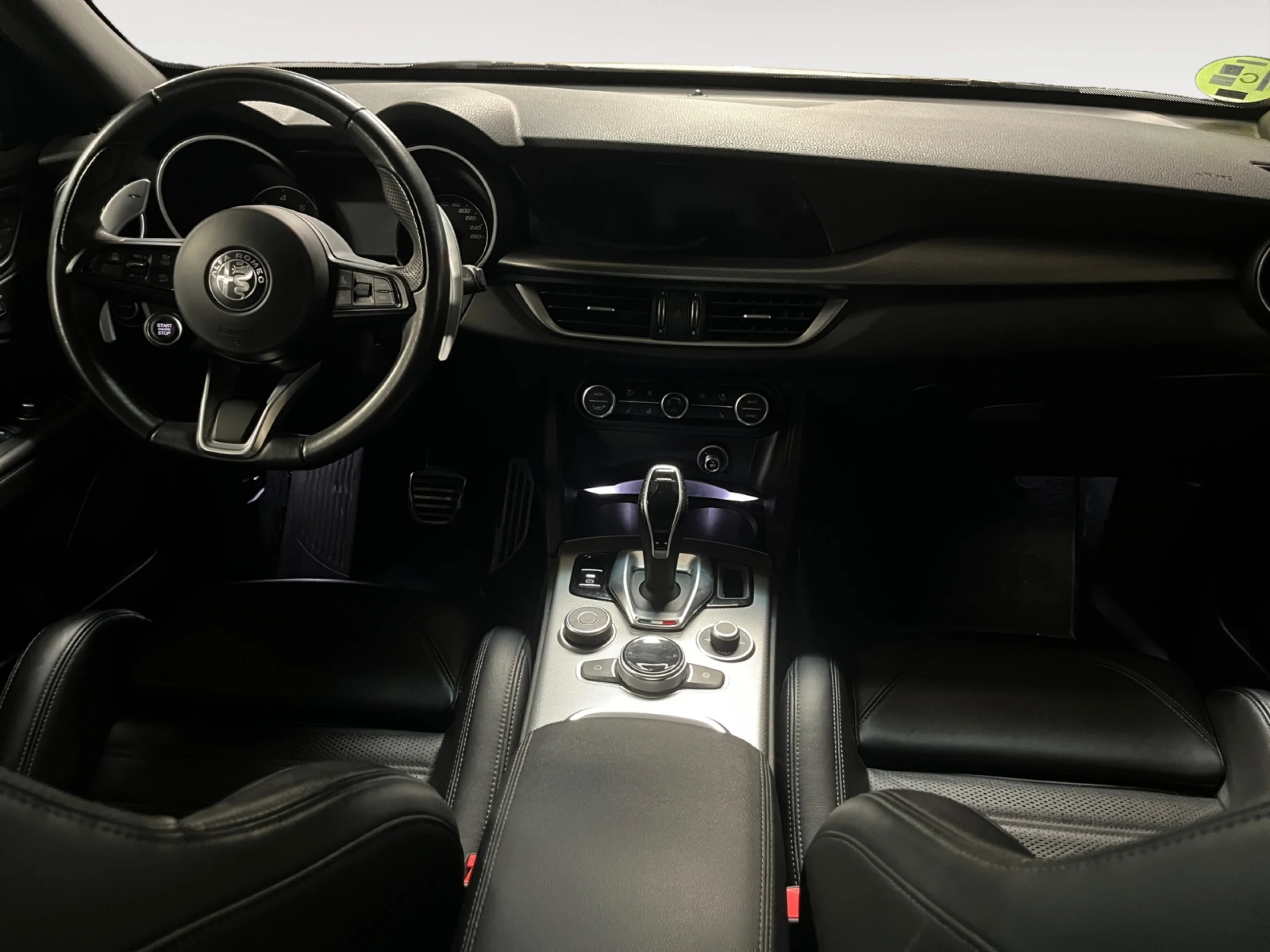 ALFA ROMEO STELVIO 2.2 DIÉSEL 154KW (210CV) VELOCE Q4 - Foto 4