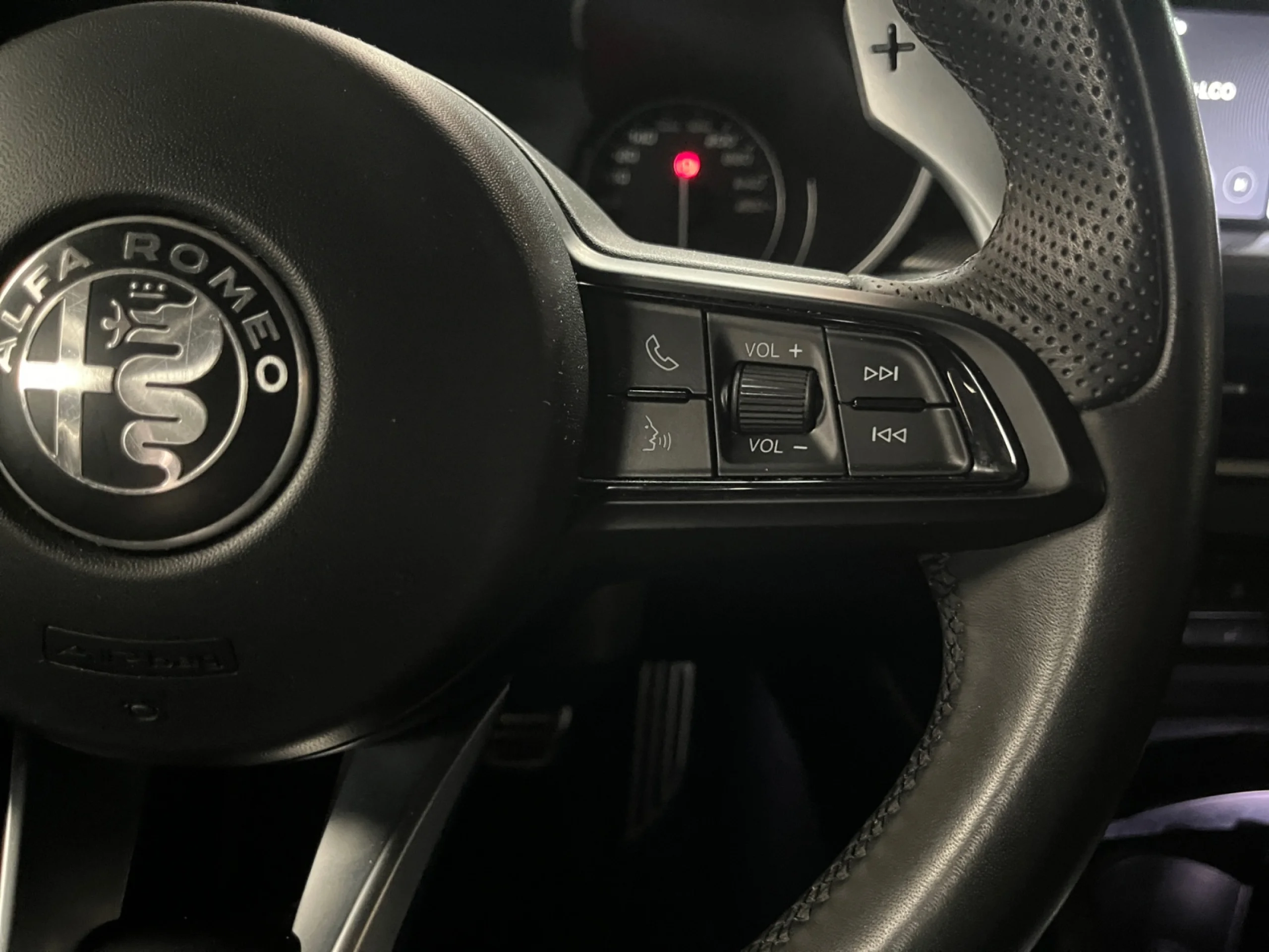 ALFA ROMEO STELVIO 2.2 DIÉSEL 154KW (210CV) VELOCE Q4 - Foto 16