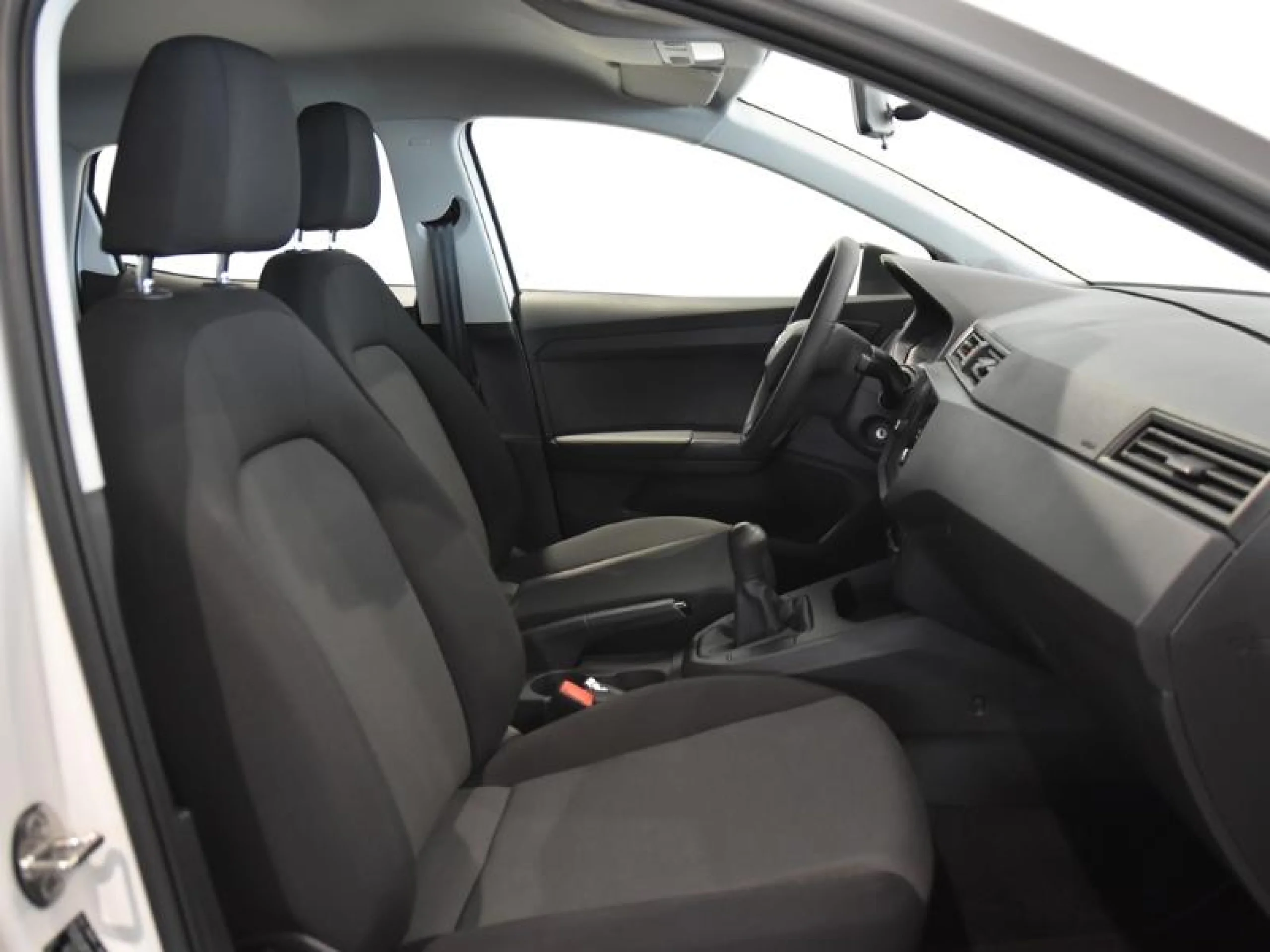 SEAT IBIZA 1.6 TDI 70KW (95CV) REFERENCE PLUS - Foto 5