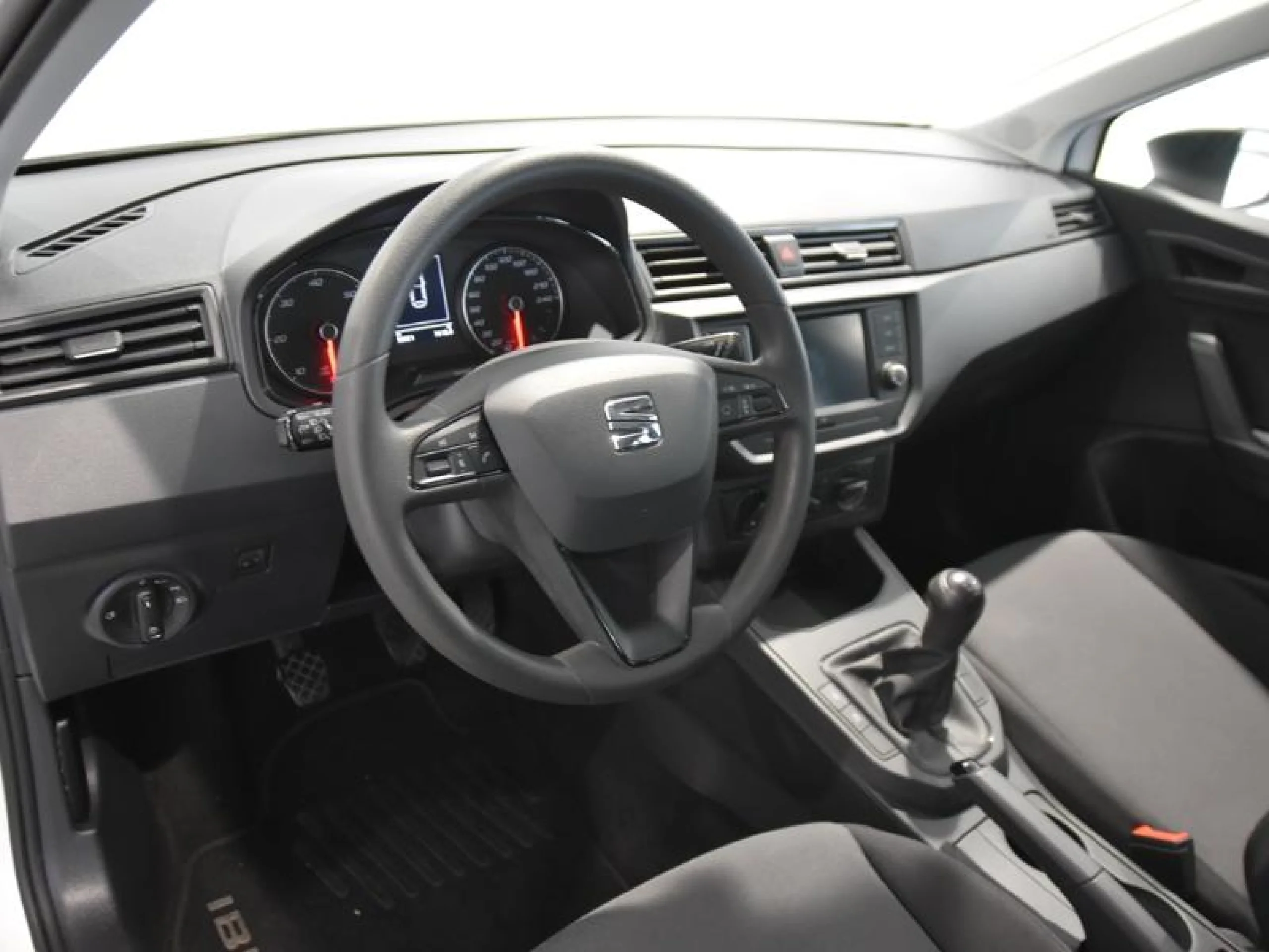 SEAT IBIZA 1.6 TDI 70KW (95CV) REFERENCE PLUS - Foto 9