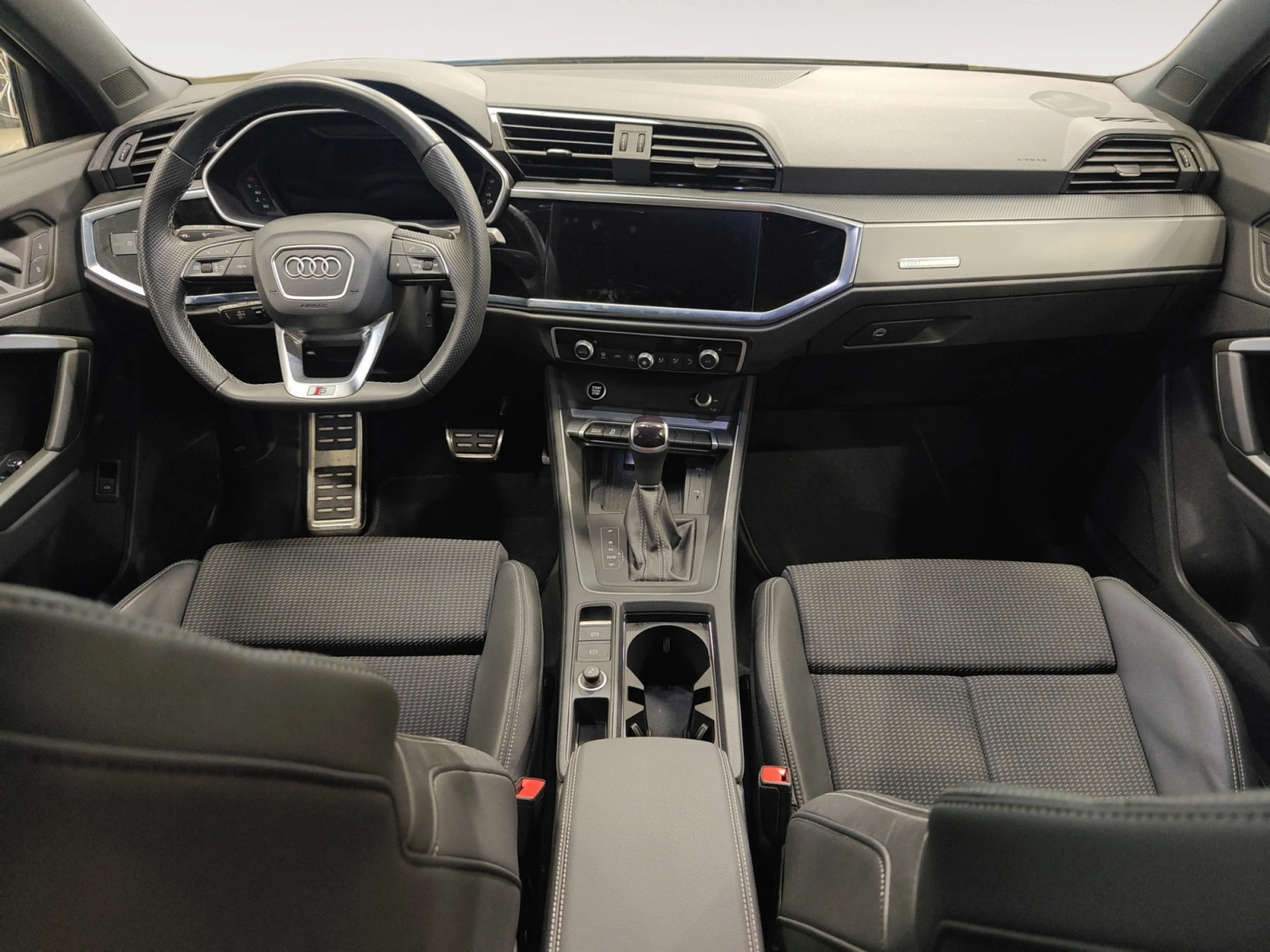 AUDI Q3 S LINE 35 TDI 110KW (150CV) S TRONIC - Foto 4