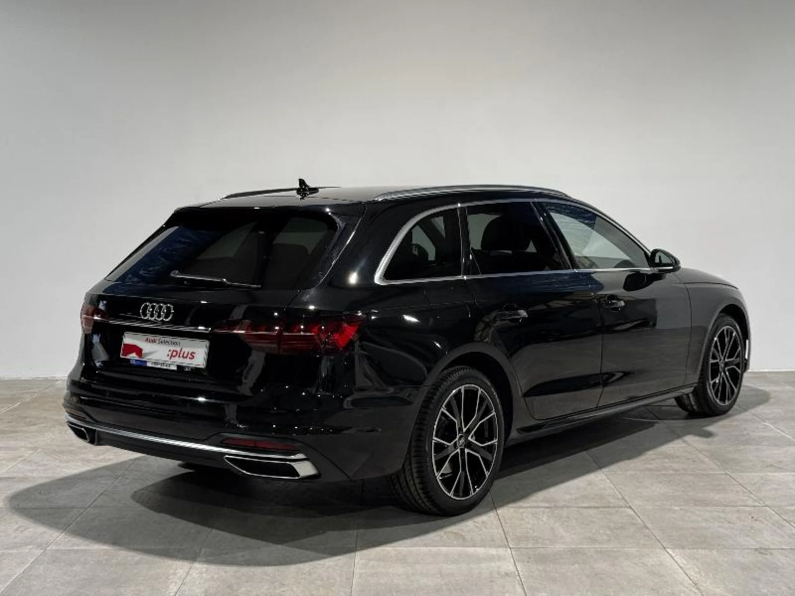 AUDI A4 AVANT ADVANCED 35 TDI 120KW S TRONIC - Foto 2
