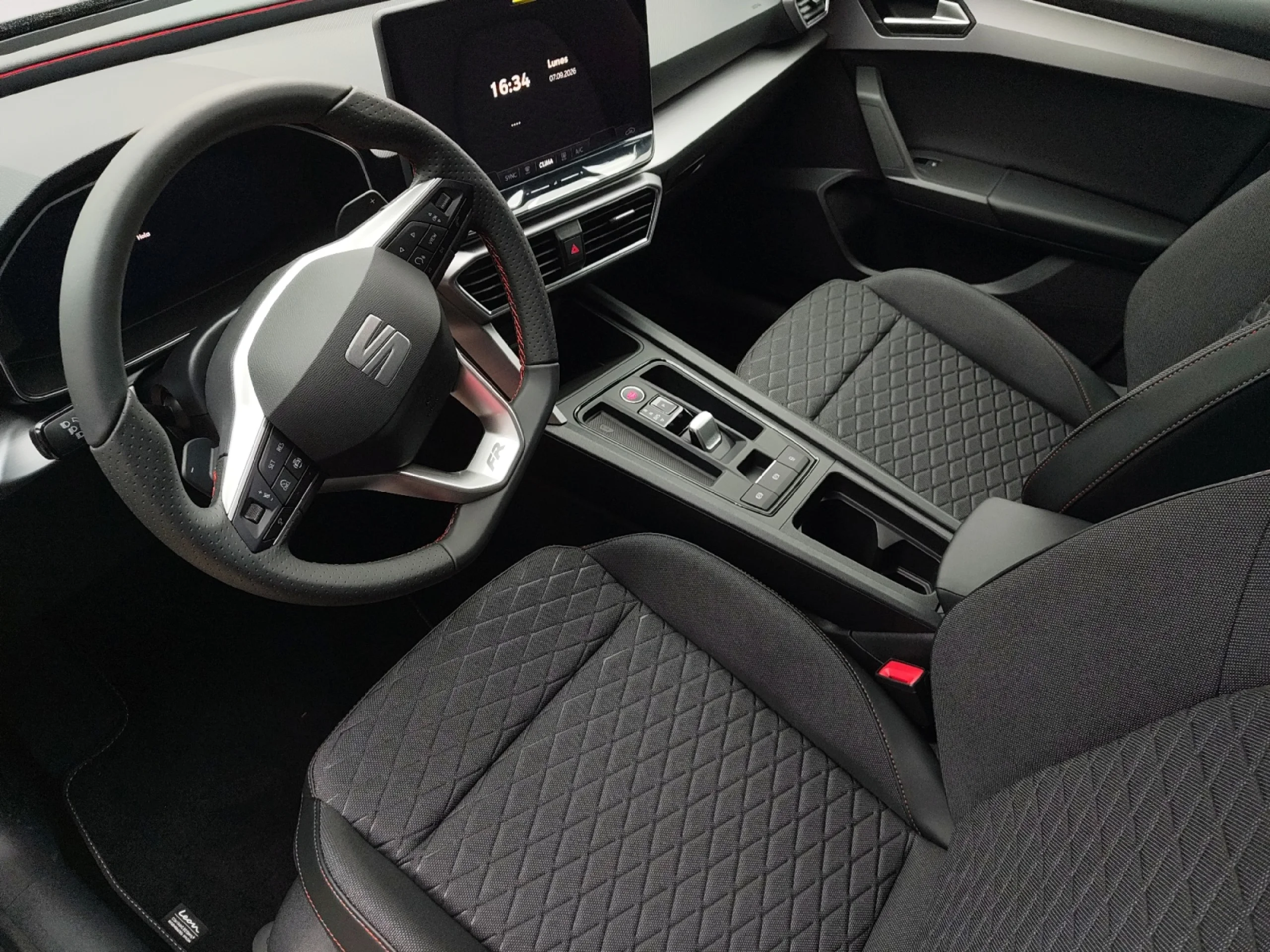 SEAT LEON 1.5 ETSI 110KW DSG S&S FR SPEC EDITION - Foto 8