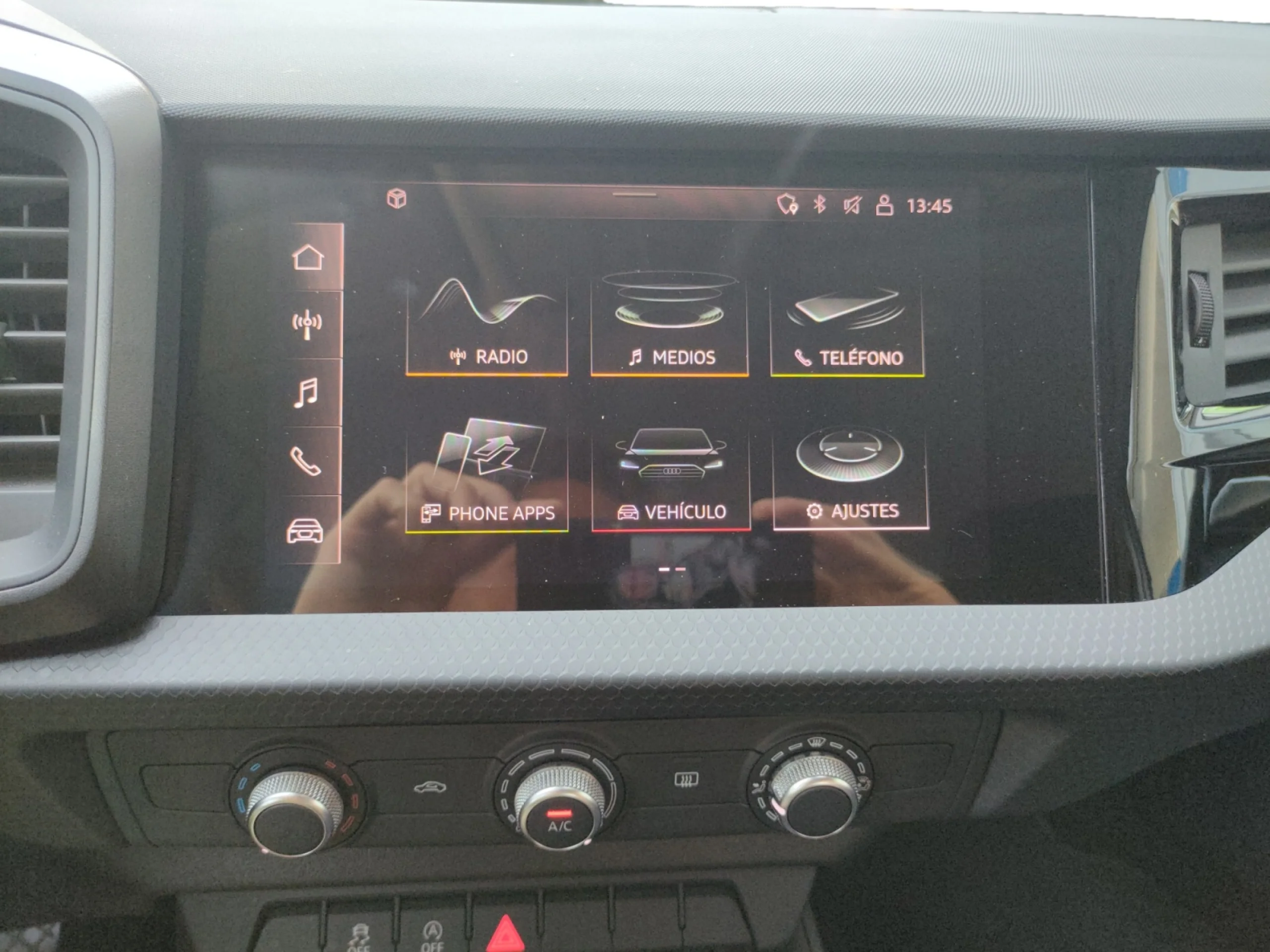 AUDI A1 SPORTBACK 25 TFSI 70KW (95CV) - Foto 9