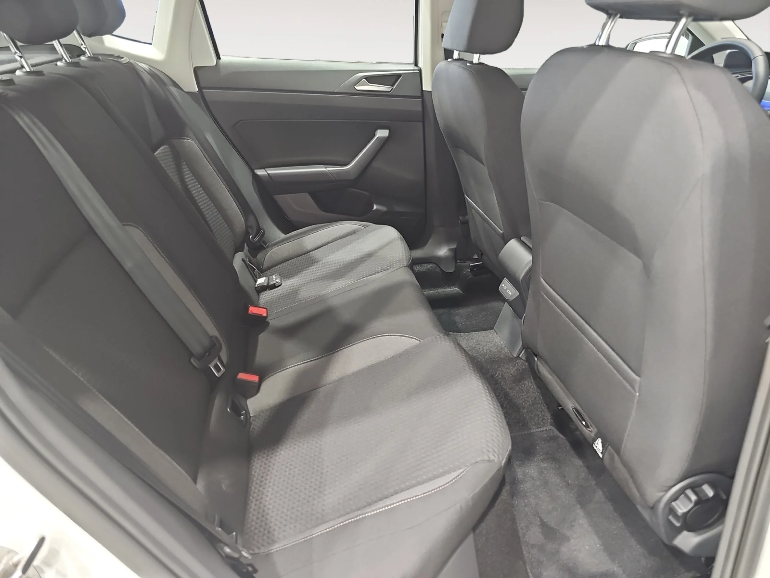 VOLKSWAGEN POLO MATCH 1.0 TSI 70KW (95CV) - Foto 6