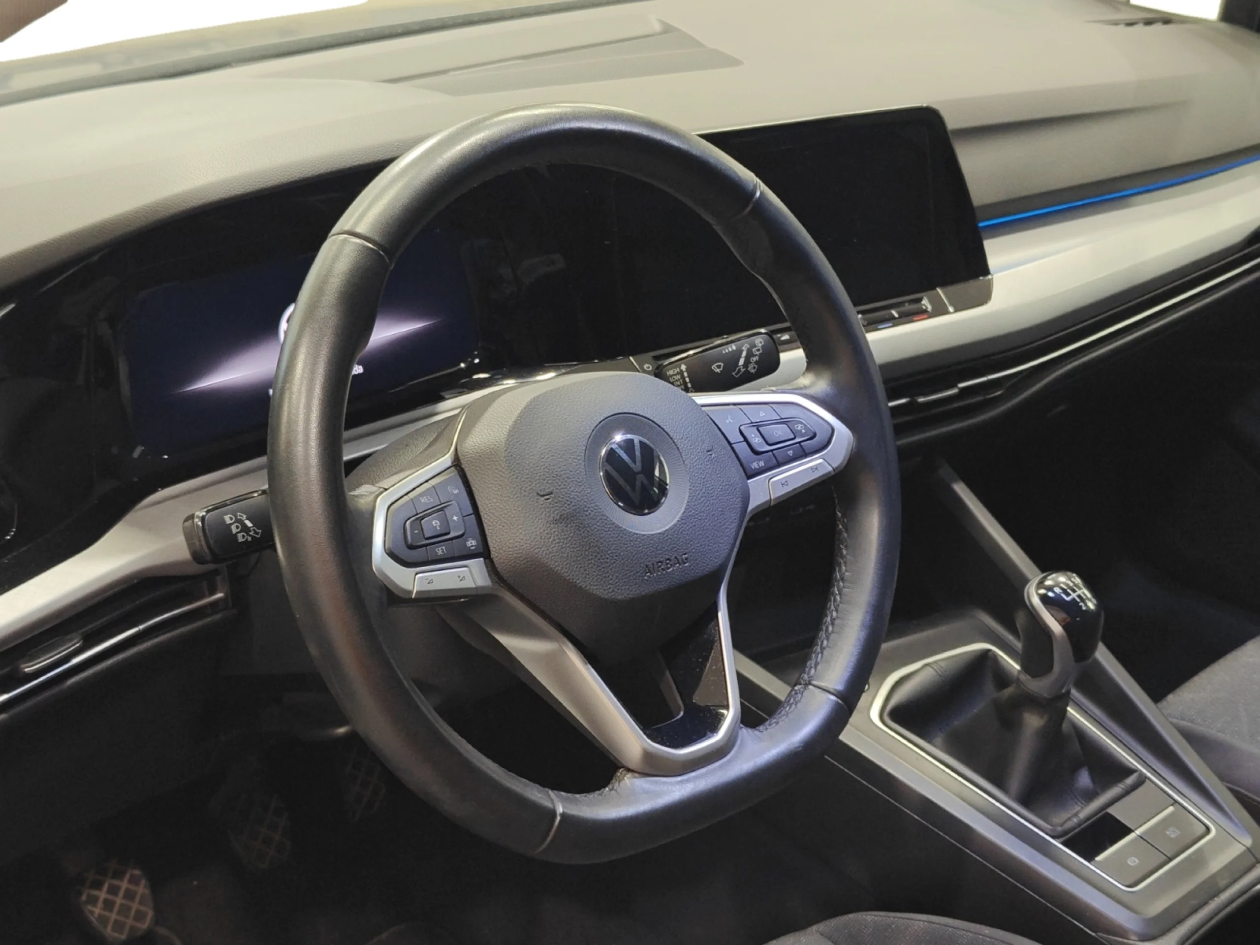 VOLKSWAGEN GOLF LIFE 2.0 TDI 85KW (115CV) - Foto 9