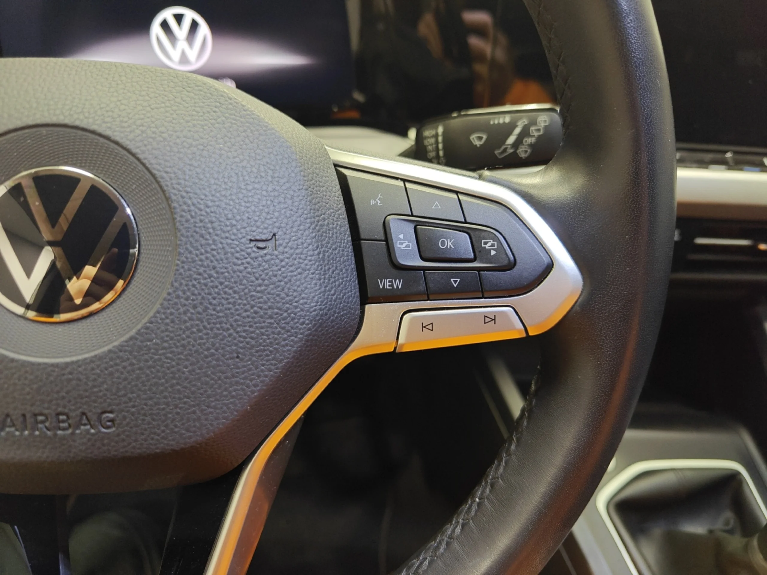 VOLKSWAGEN GOLF LIFE 2.0 TDI 85KW (115CV) - Foto 10