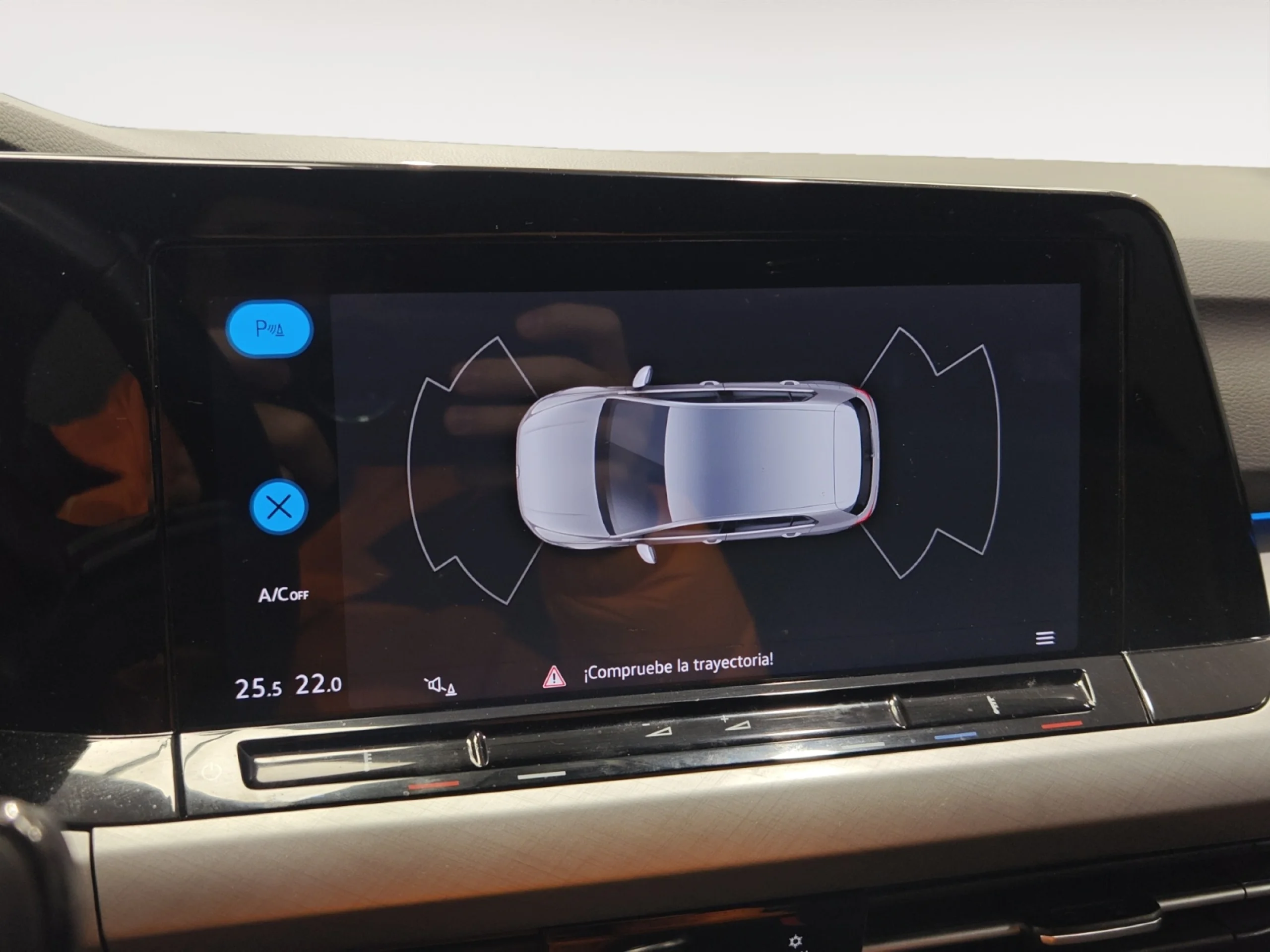 VOLKSWAGEN GOLF LIFE 2.0 TDI 85KW (115CV) - Foto 16