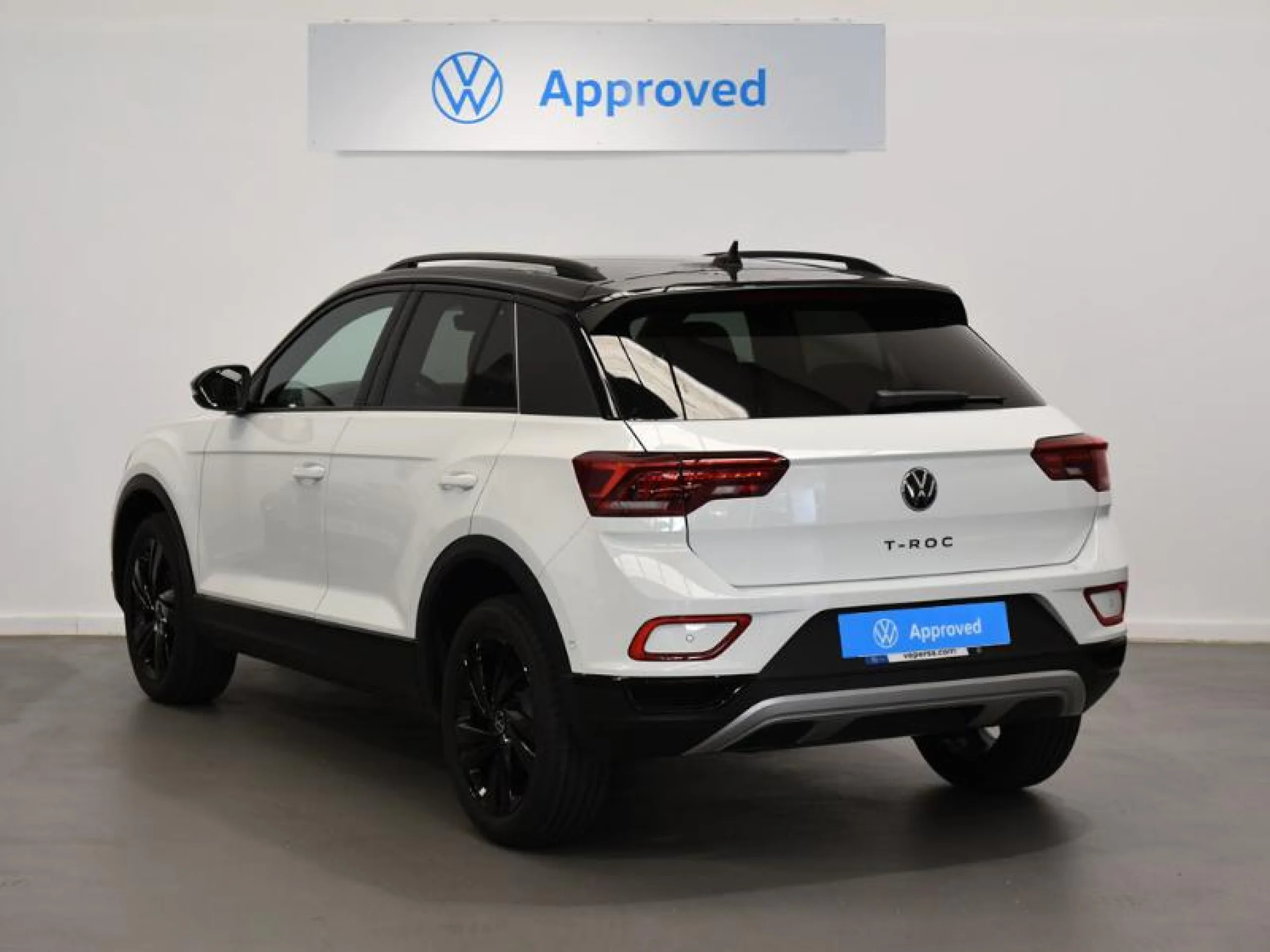 VOLKSWAGEN T ROC T ROC DARK LINE 1.0 TSI 85 KW (115 CV)  6 VEL. - Foto 2