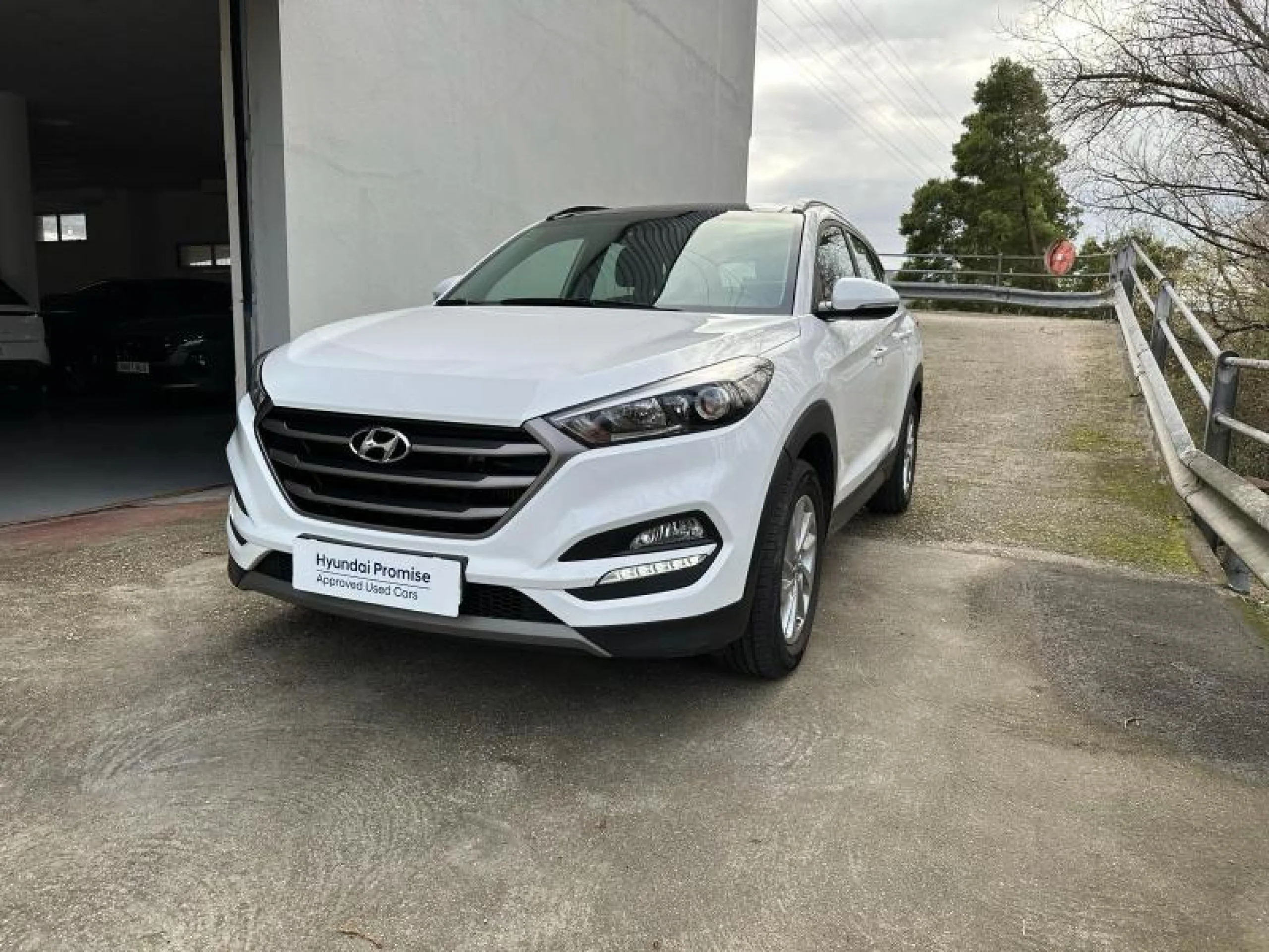 HYUNDAI TUCSON 1.6CRDI 85KW (116CV) 48V N LINE LITE 4X2 - Foto 3