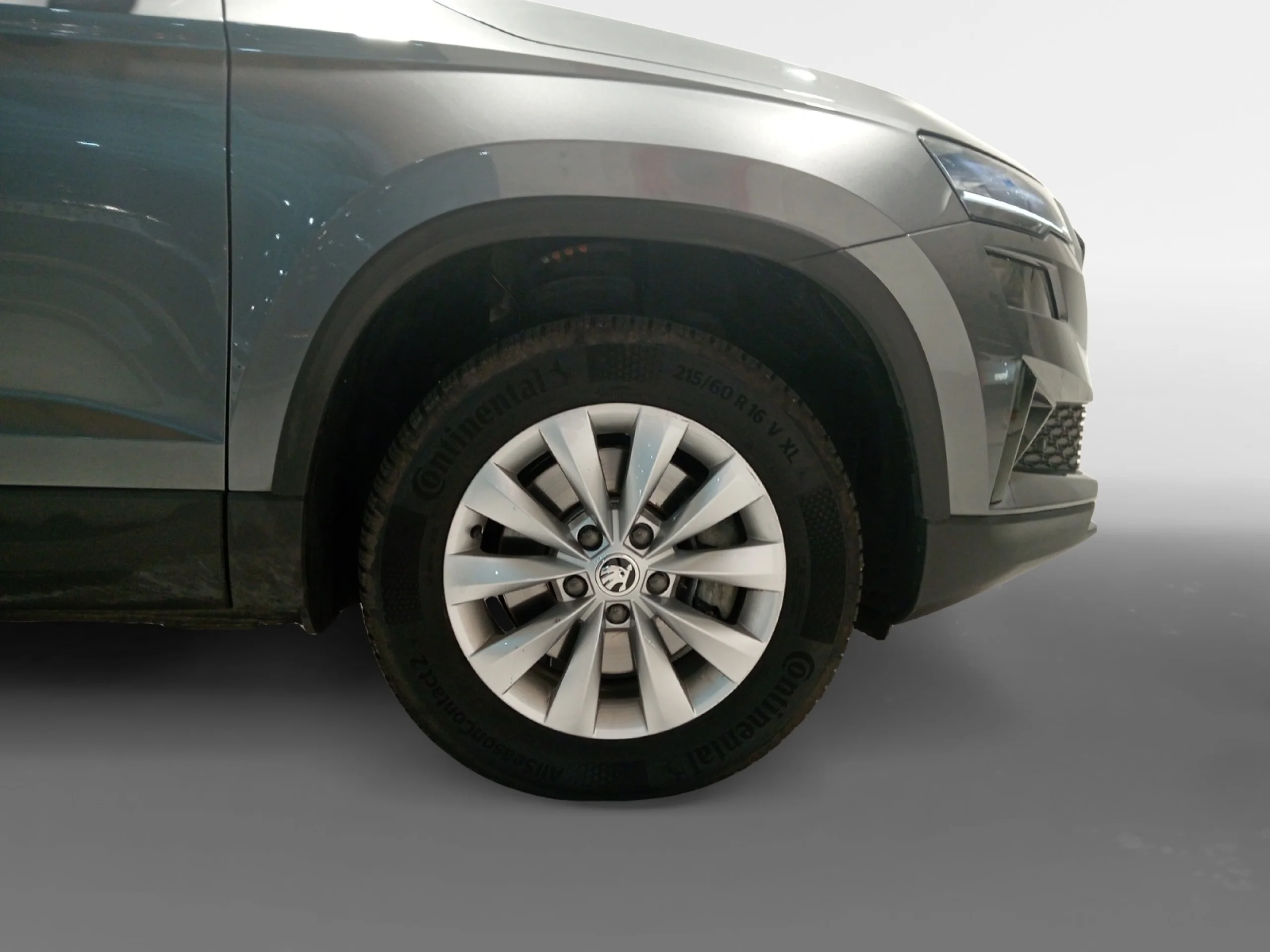 SKODA KAROQ 1.5 TSI 110KW (150CV) DSG ACT AMBITION - Foto 8