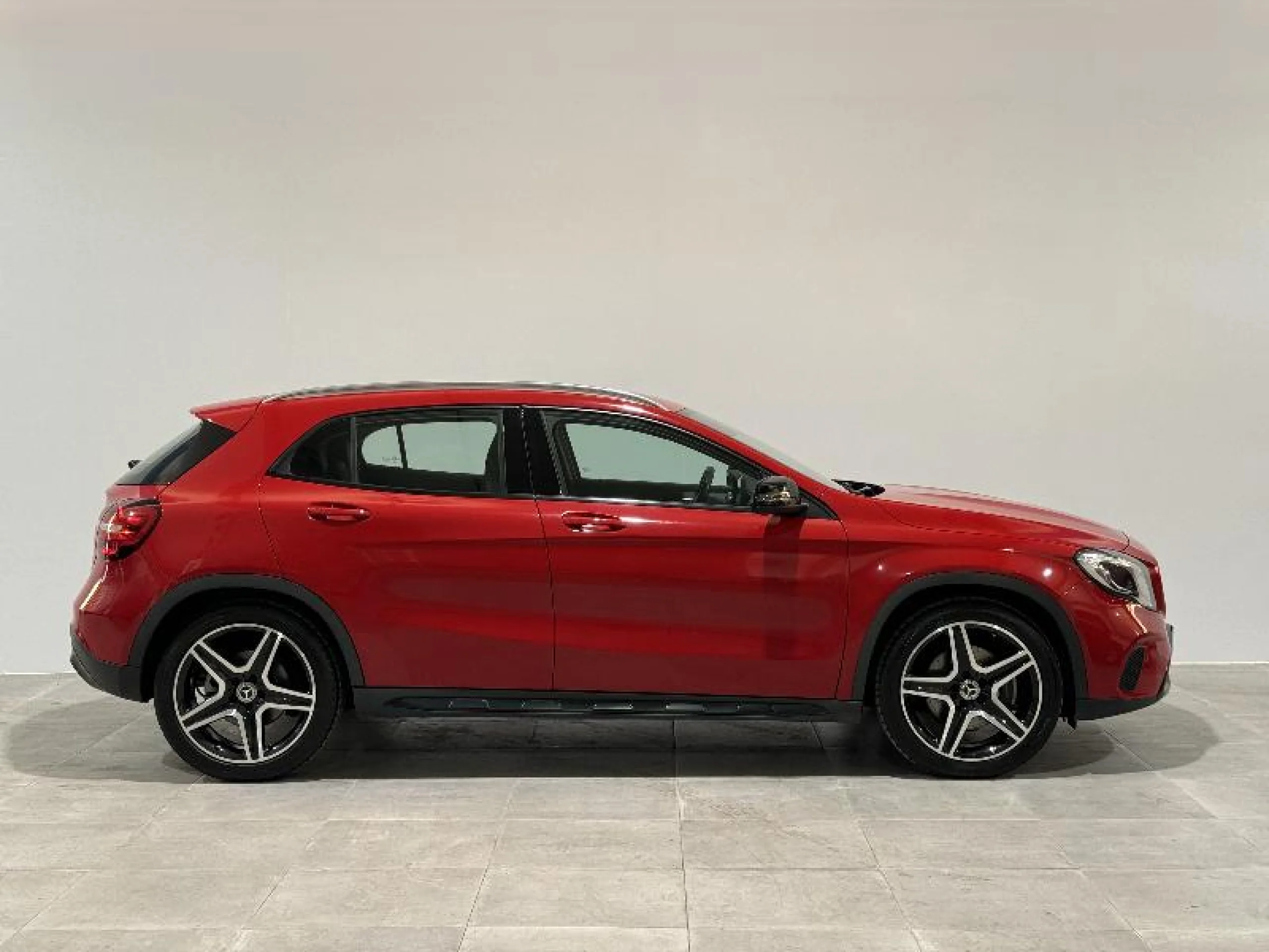MERCEDES-BENZ GLA GLA 220 D URBAN - Foto 3