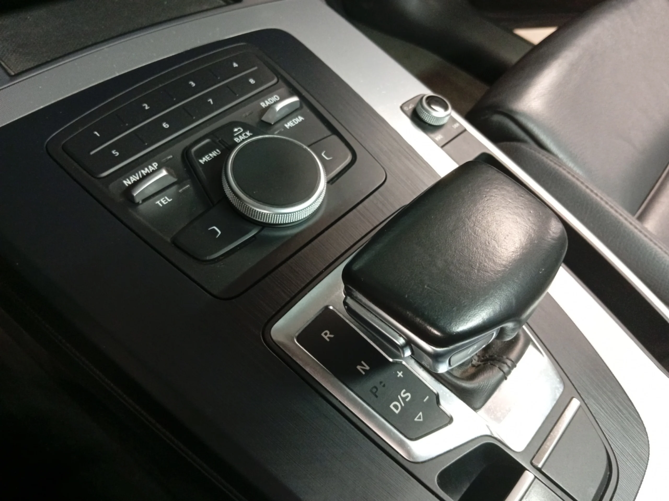 AUDI Q5 2.0 TDI CLEAN DIESEL 190CV QUATTRO - Foto 13