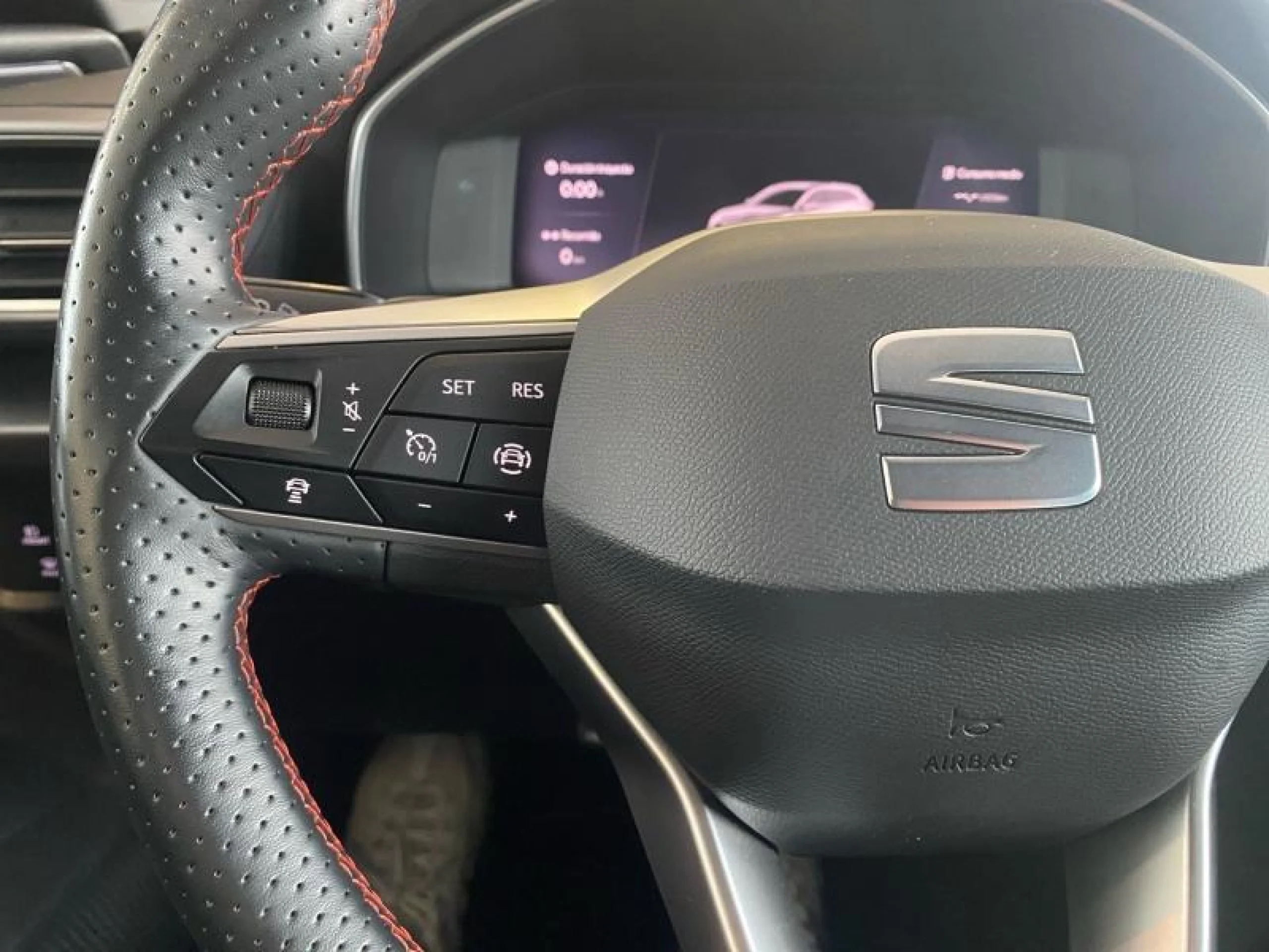 SEAT LEON SP 1.5 ETSI 110KW DSG S&S FR SPECIAL ED - Foto 8