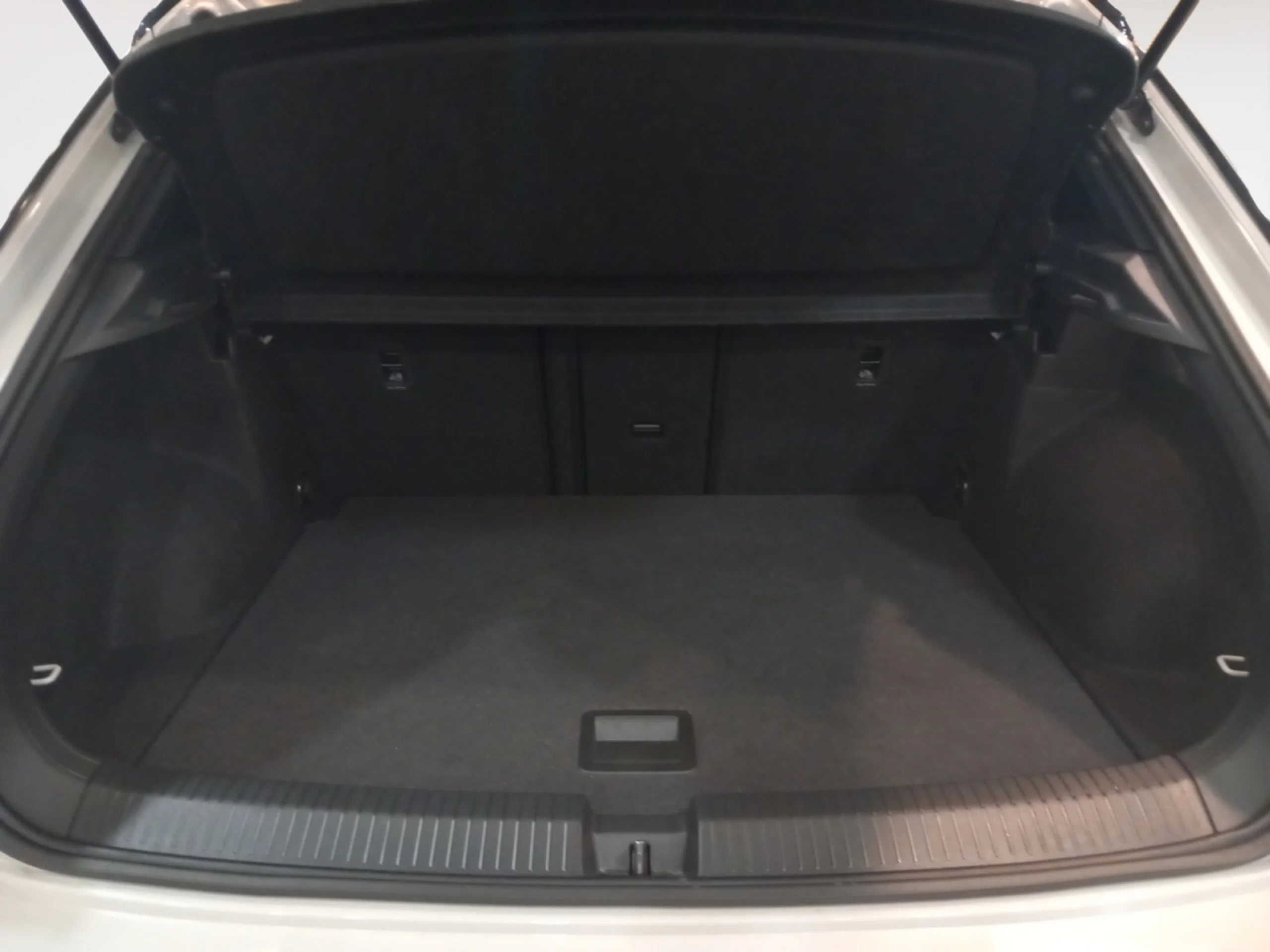 VOLKSWAGEN T ROC DARK LINE 2.0 TDI 110KW (150CV) 4MOT DSG - Foto 7
