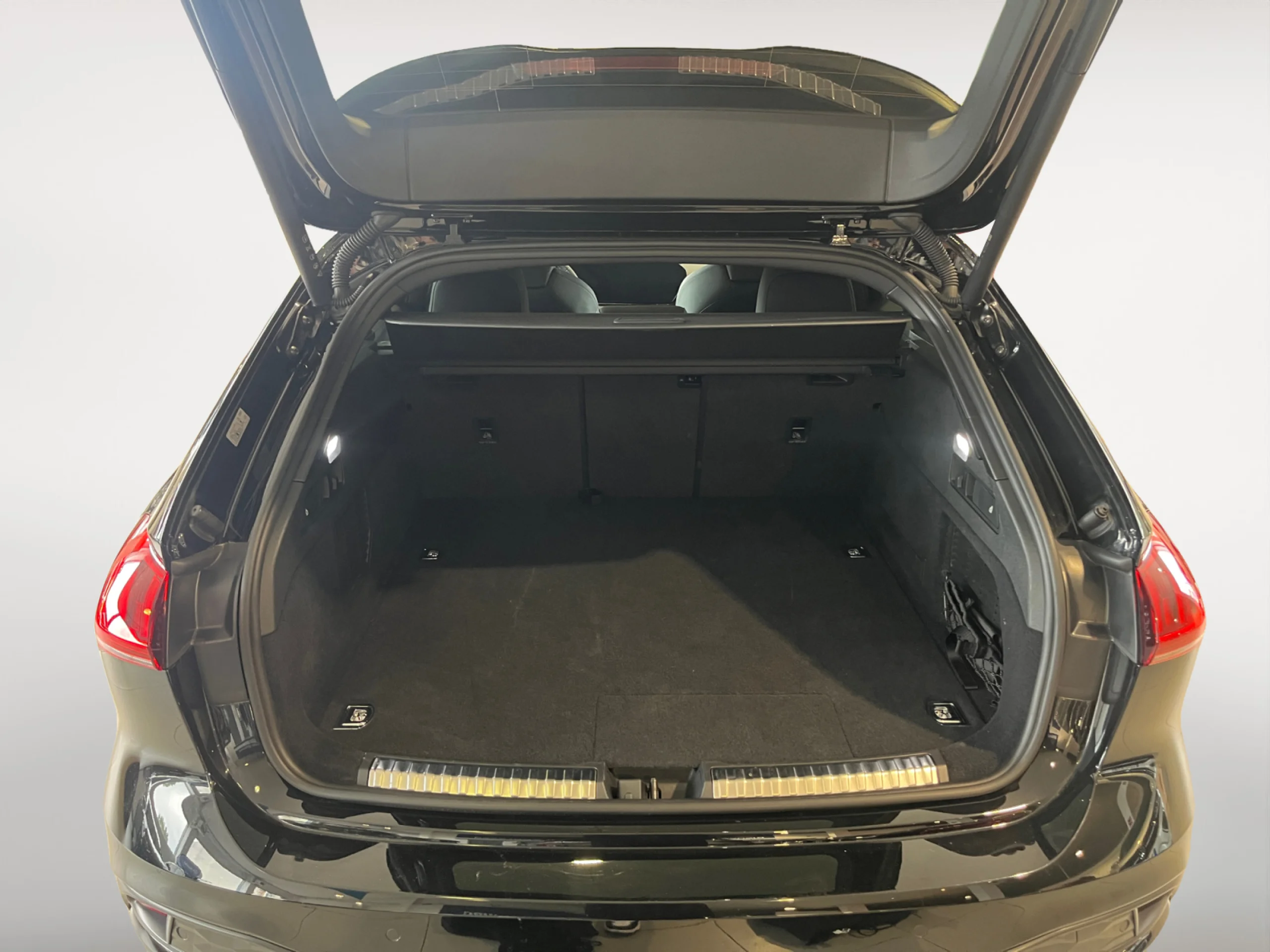 AUDI A5 AVANT E HYBRID QUATTRO 220KW BLACK LINE - Foto 7