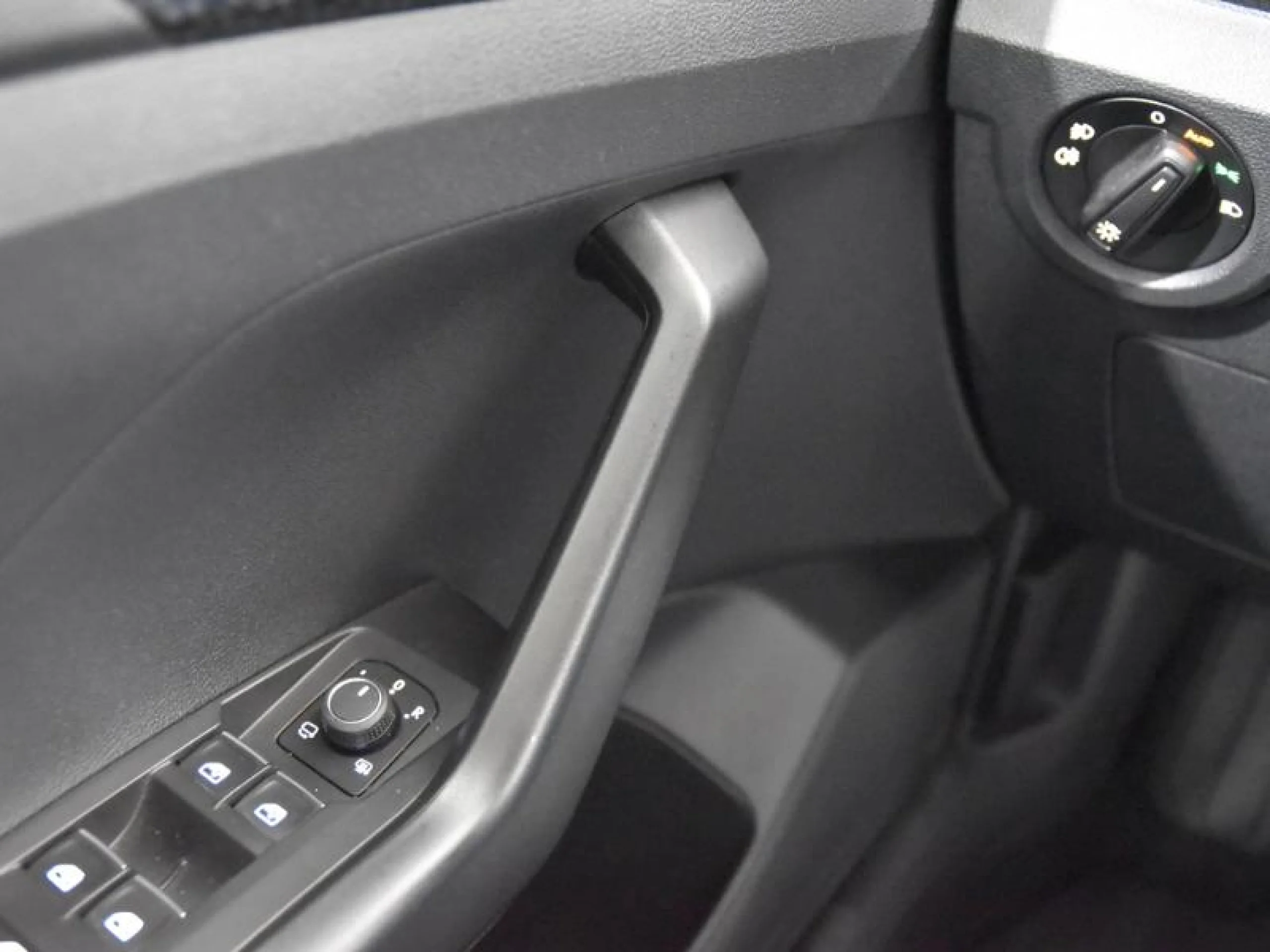 VOLKSWAGEN T CROSS SPORT 1.0 TSI 81KW (110CV) DSG - Foto 15