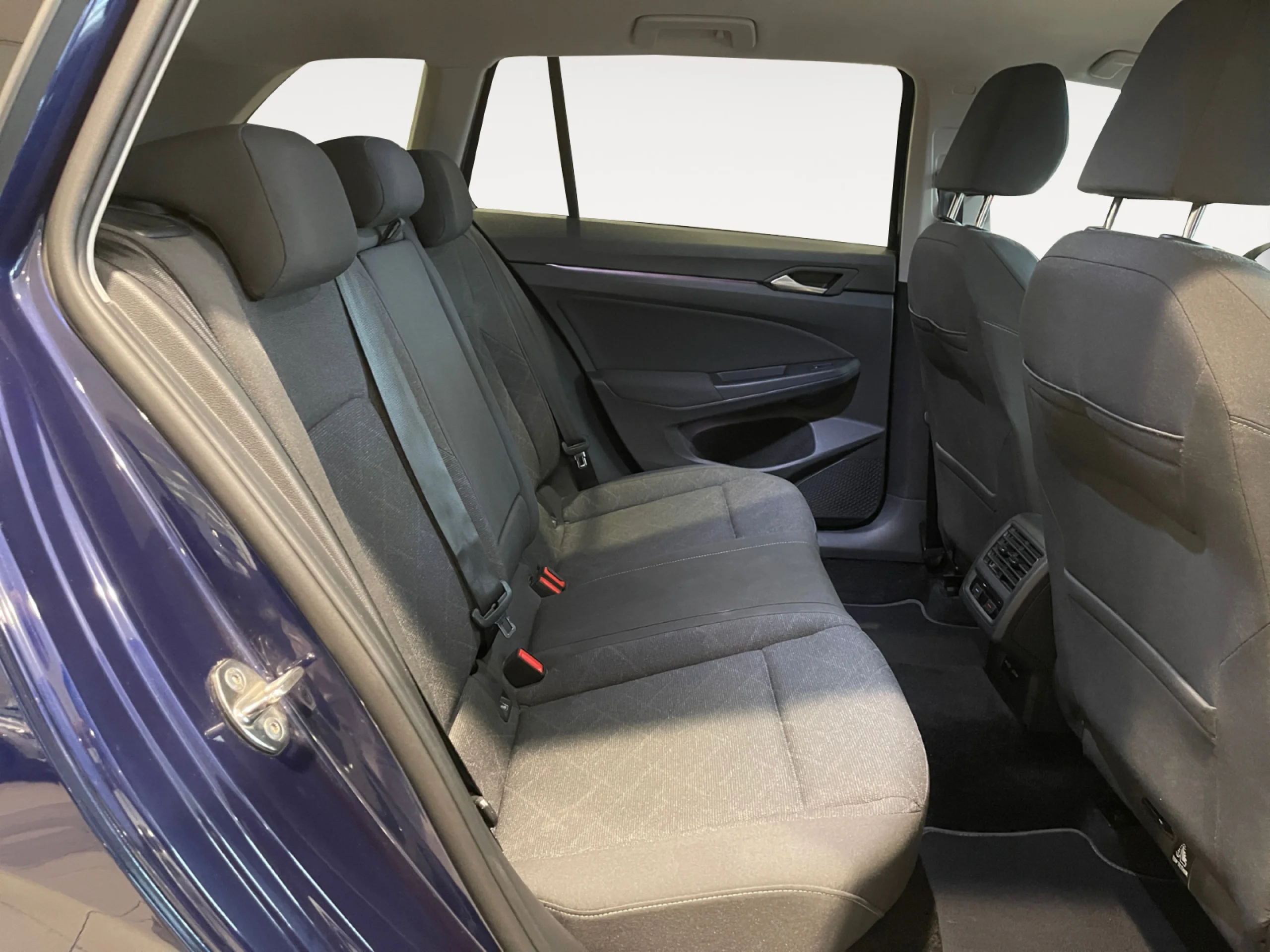 VOLKSWAGEN GOLF LIFE 1.0 ETSI 81KW (110CV) DSG VARIANT - Foto 6