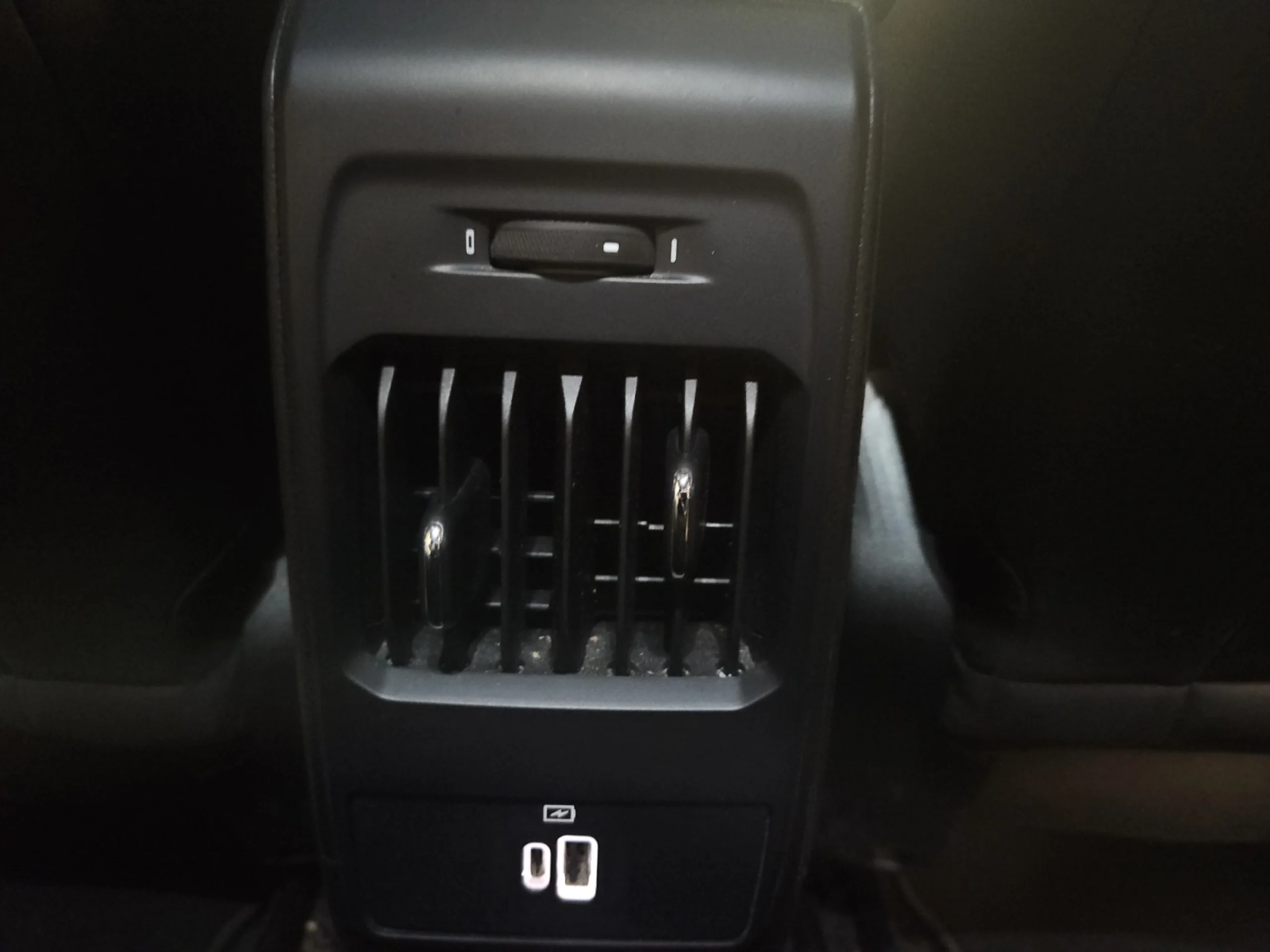 ALFA ROMEO TONALE 1.5 MHEV GASOLINA 130 CV SPECIALE FWD - Foto 9