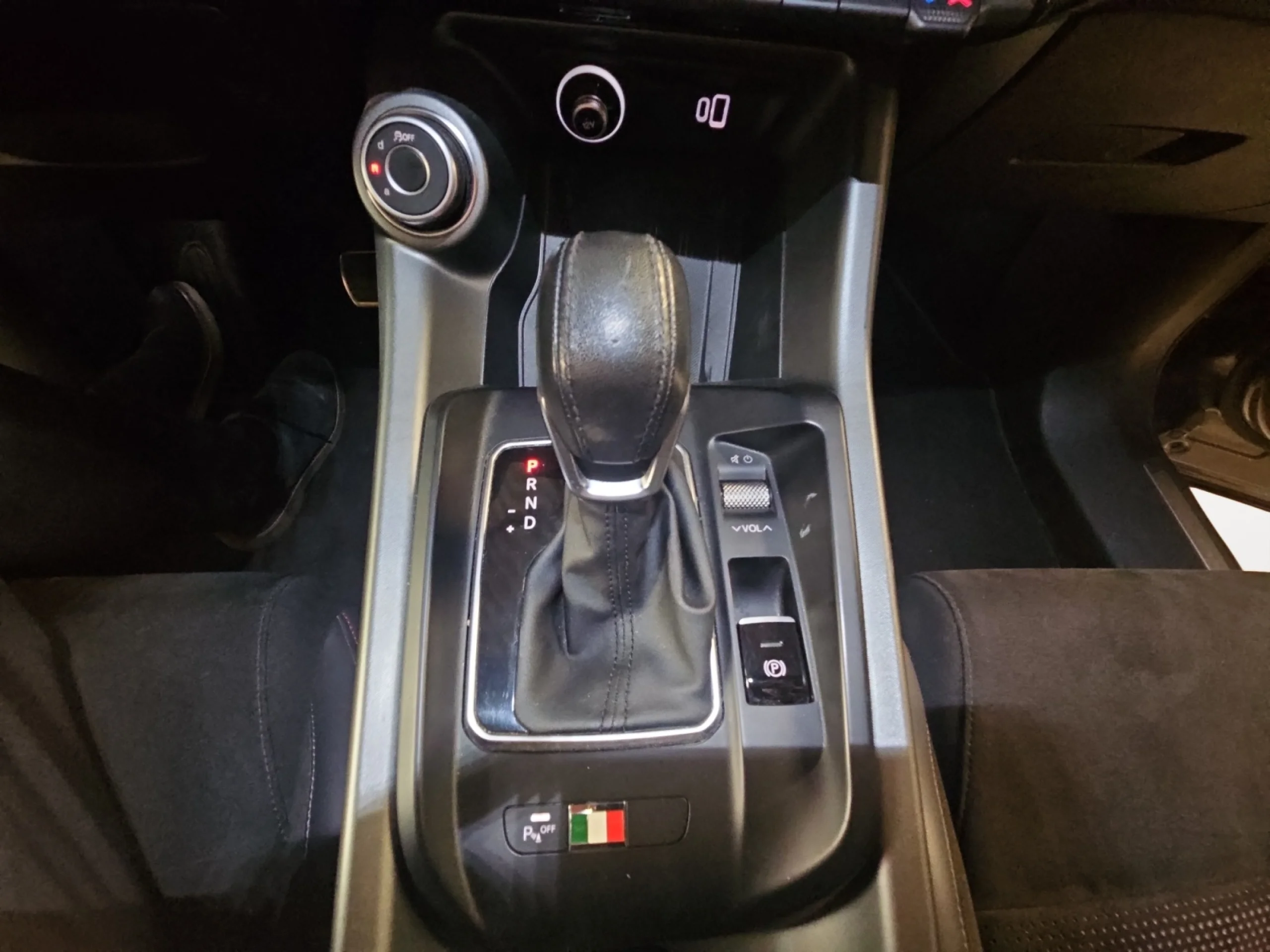 ALFA ROMEO TONALE 1.5 MHEV GASOLINA 130 CV SPECIALE FWD - Foto 15