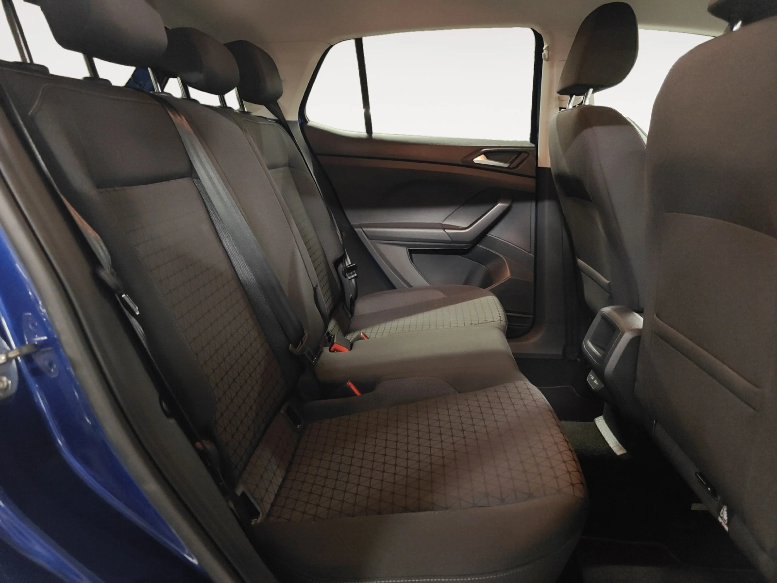 VOLKSWAGEN T CROSS ADVANCE 1.0 TSI 81KW (110CV) - Foto 6