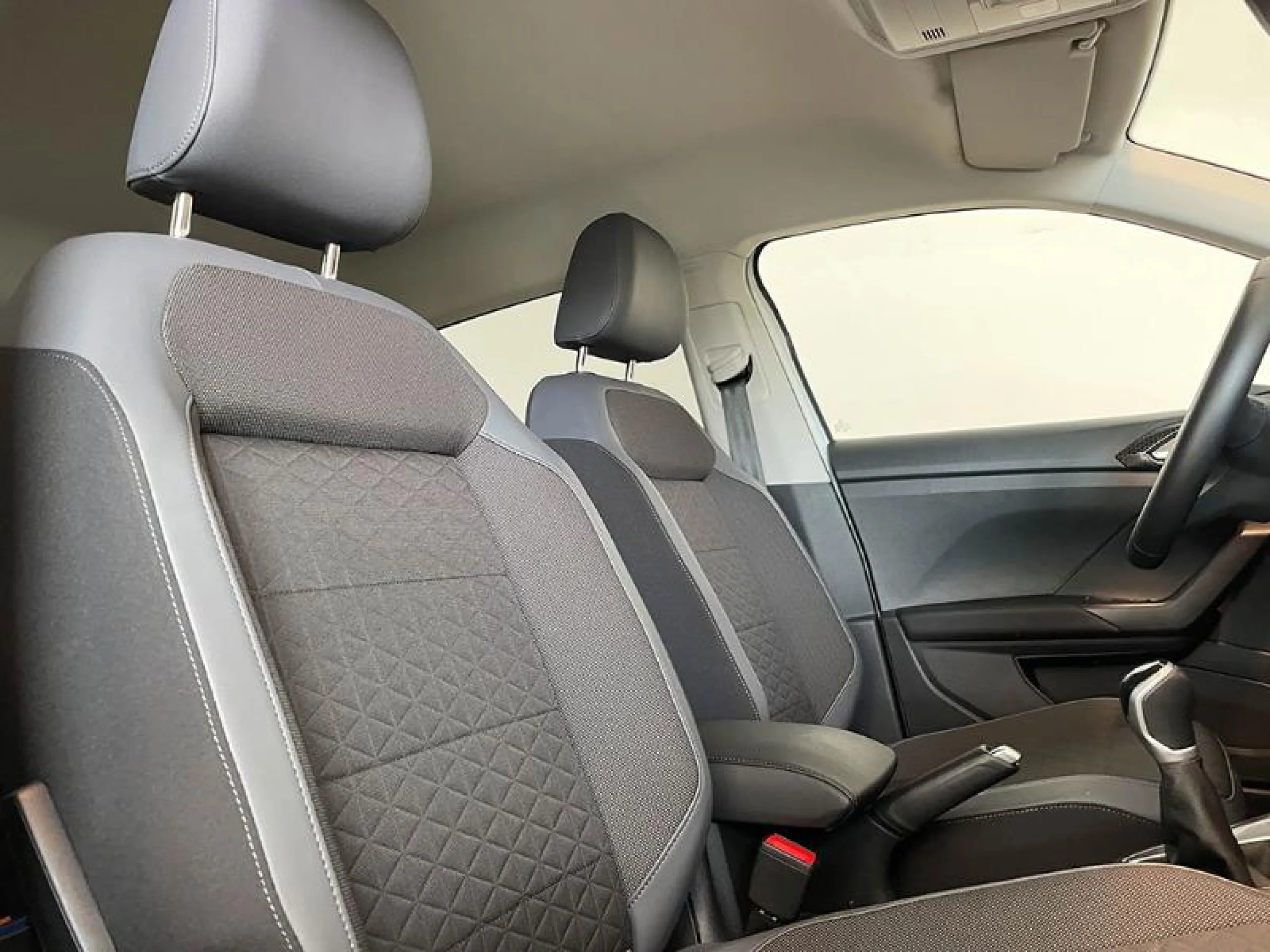 VOLKSWAGEN T CROSS T CROSS SPORT 1.0 TSI 81 KW (110 CV )  6 VEL. - Foto 13
