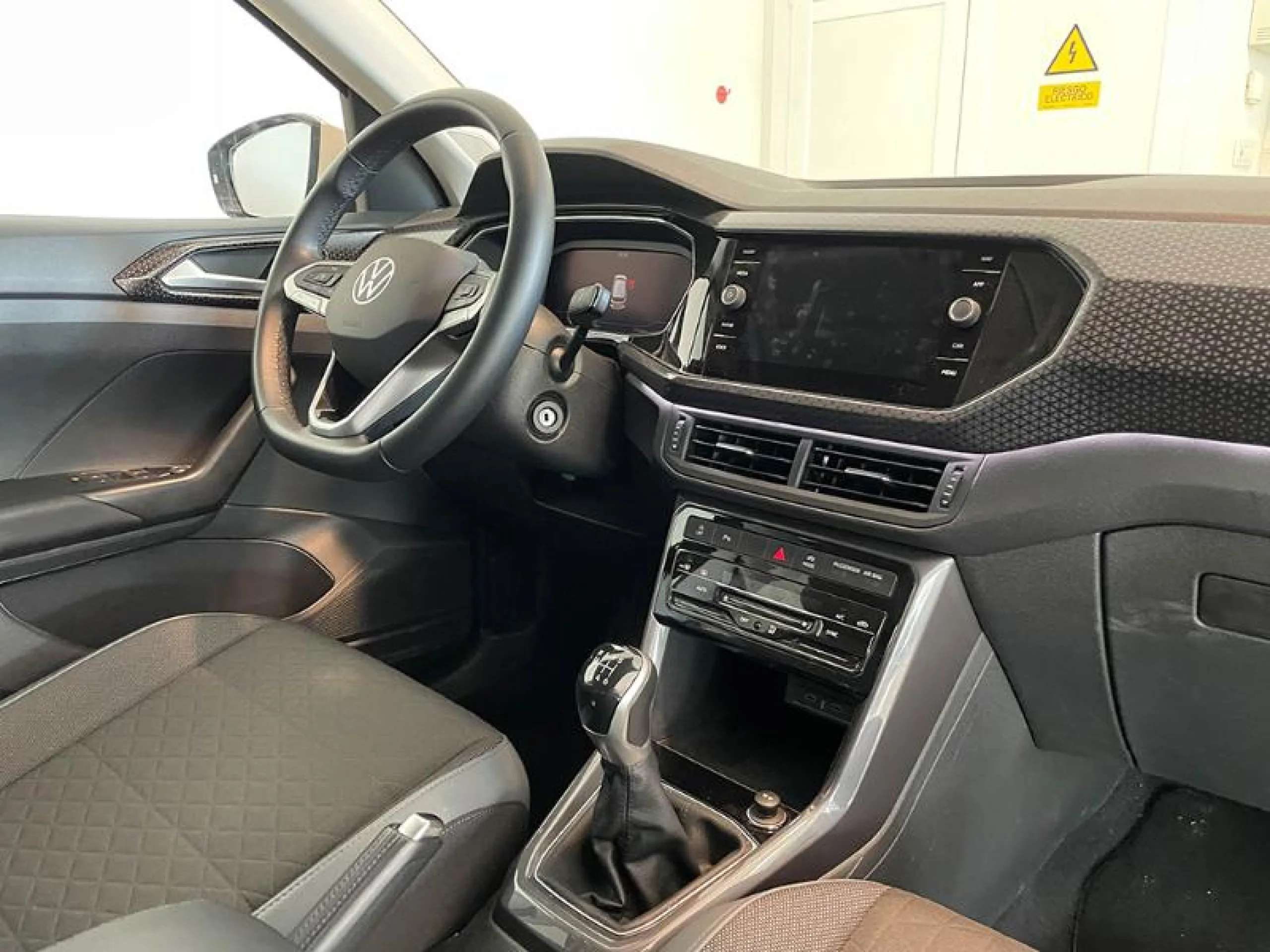 VOLKSWAGEN T CROSS T CROSS SPORT 1.0 TSI 81 KW (110 CV )  6 VEL. - Foto 14