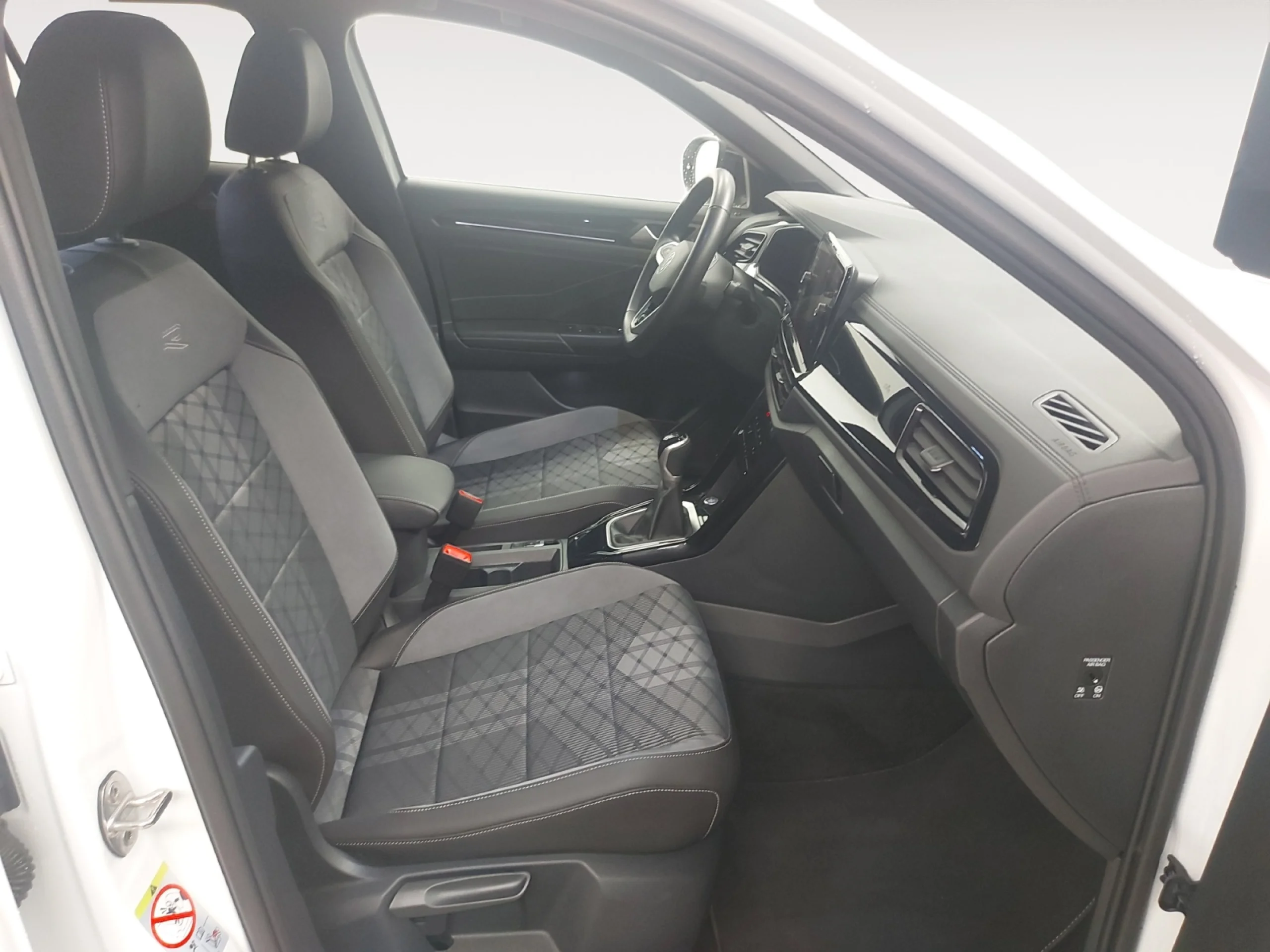 VOLKSWAGEN T ROC T ROC R LINE 1.5 TSI 110 KW (150 CV)  6 VEL. - Foto 5