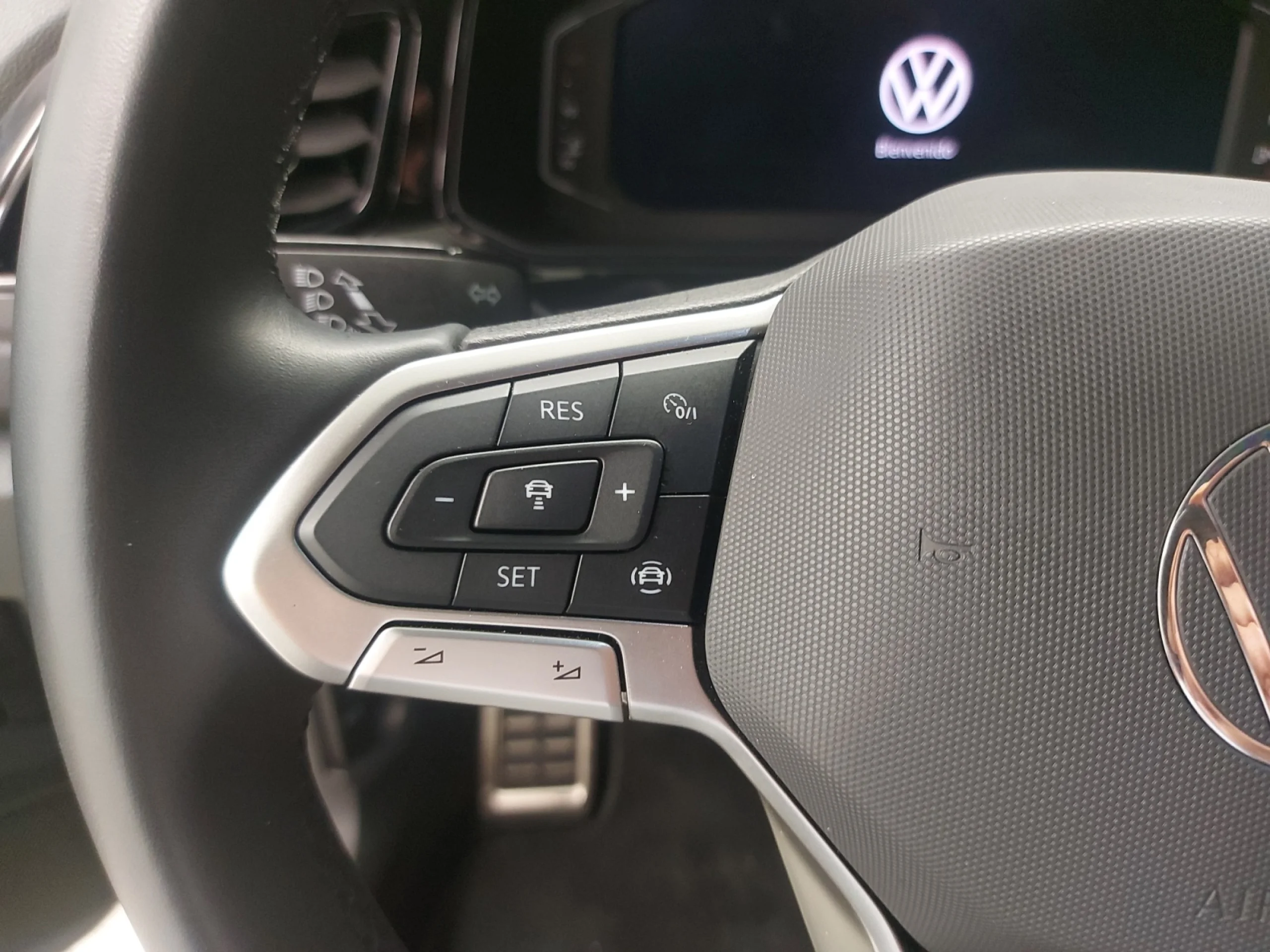 VOLKSWAGEN T ROC T ROC R LINE 1.5 TSI 110 KW (150 CV)  6 VEL. - Foto 9