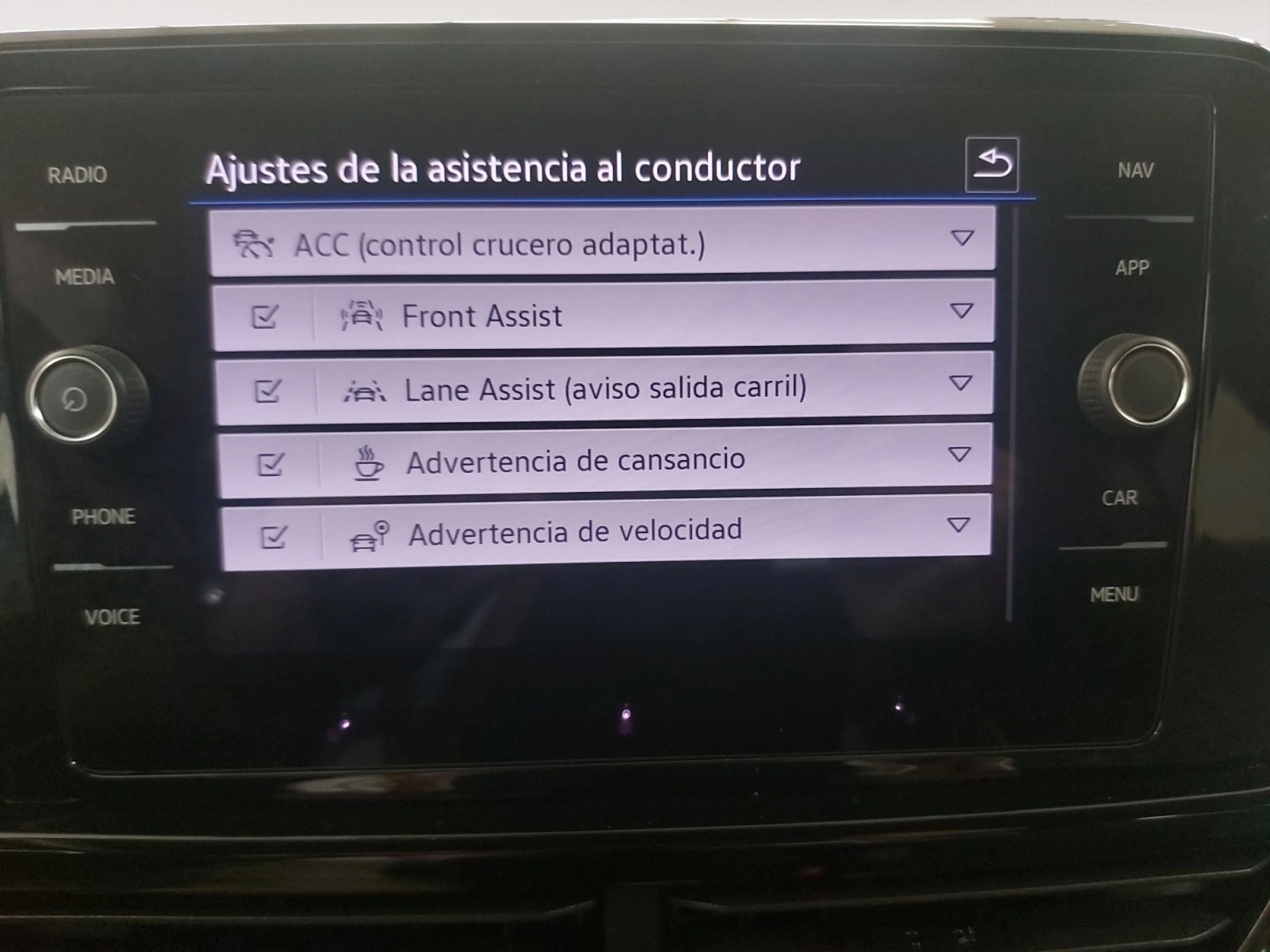 VOLKSWAGEN T ROC T ROC R LINE 1.5 TSI 110 KW (150 CV)  6 VEL. - Foto 14