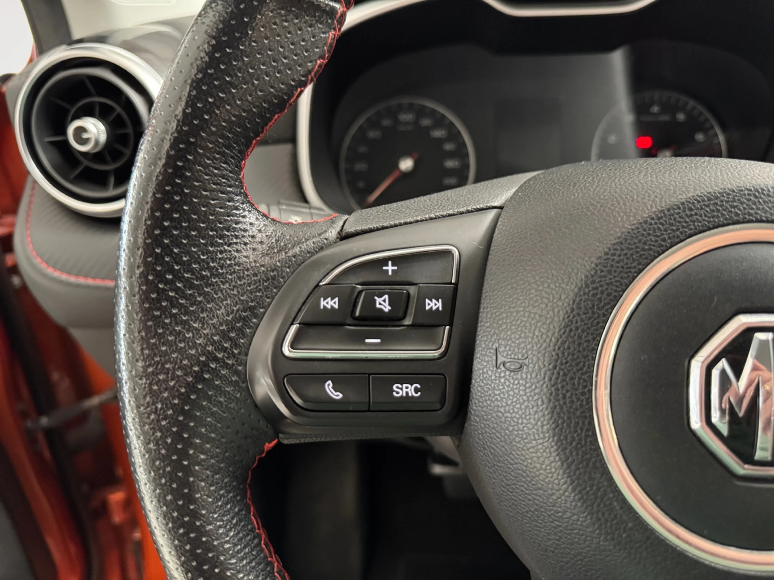 MG Zs 1.0T COMFORT AUTO - Foto 12